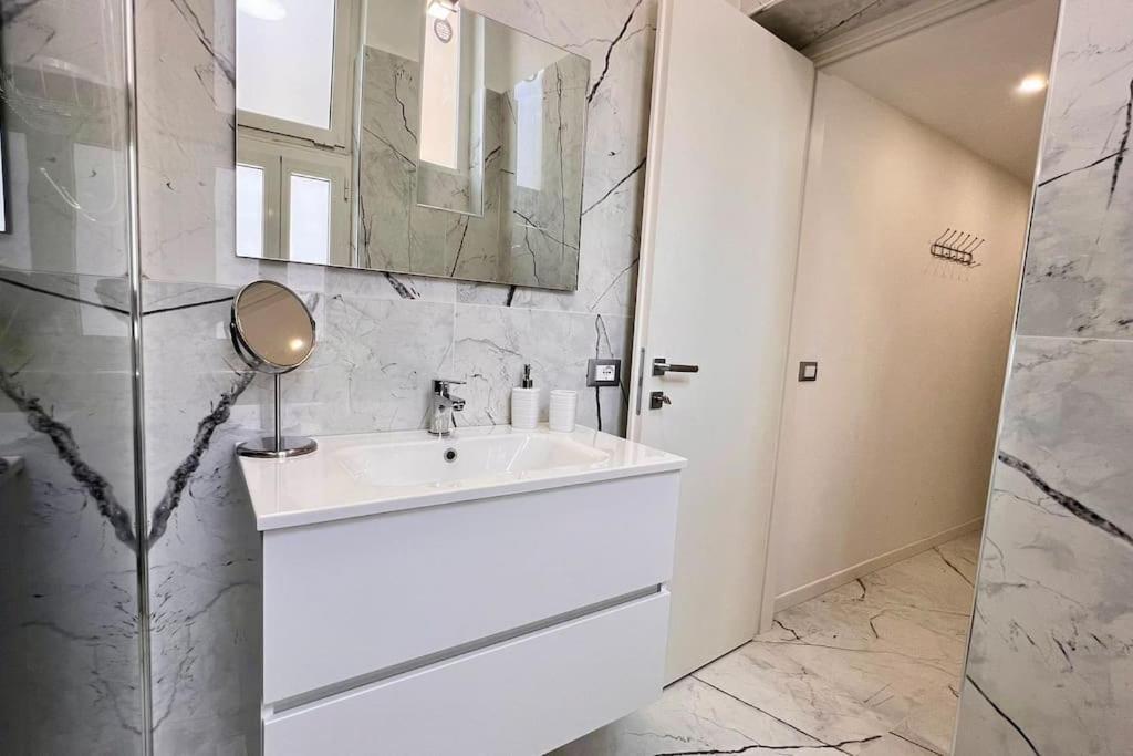Apartment Urban House - Modern Flat Navigli Milan Center