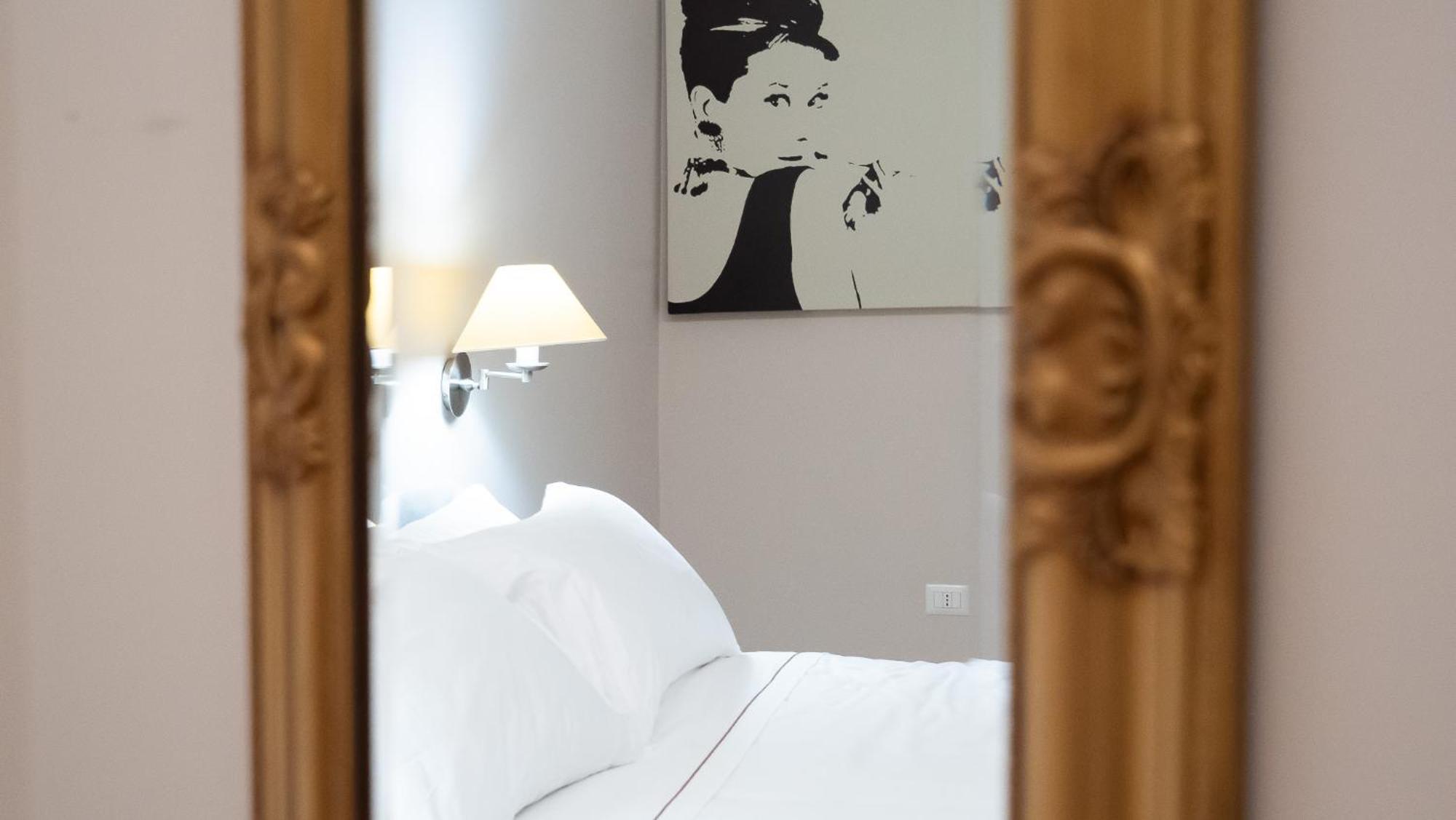 Prestige Boutique Homes-arco Della Pace Exclusive Family