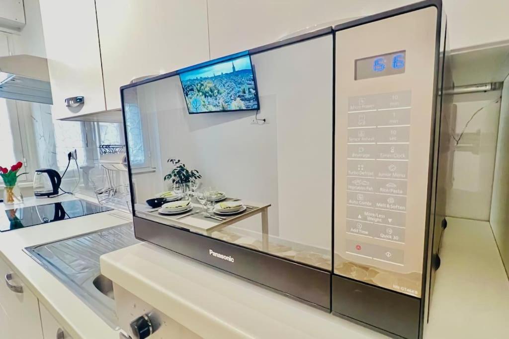 Appartamento New And Elegant On The Navigli Netflix E *