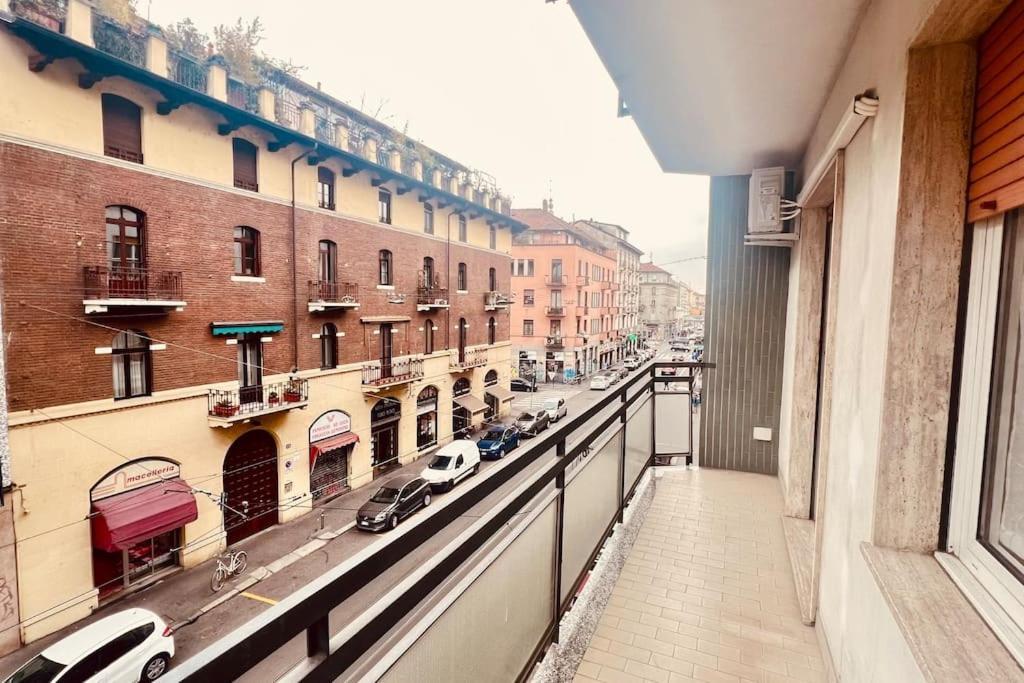 New And Elegant On The Navigli Netflix E * Milano