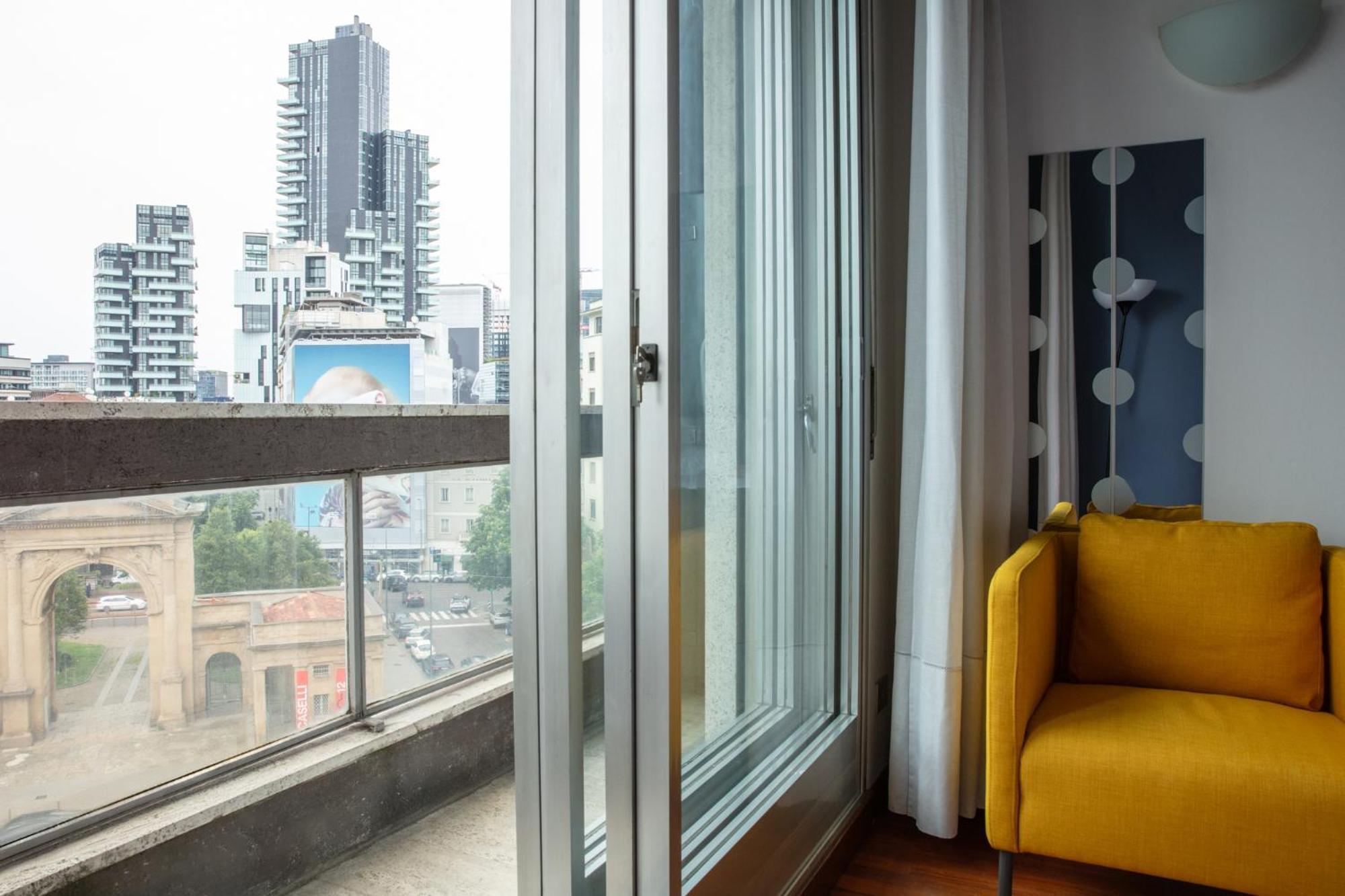 Dehomes - Porta Nuova Business Apartment *