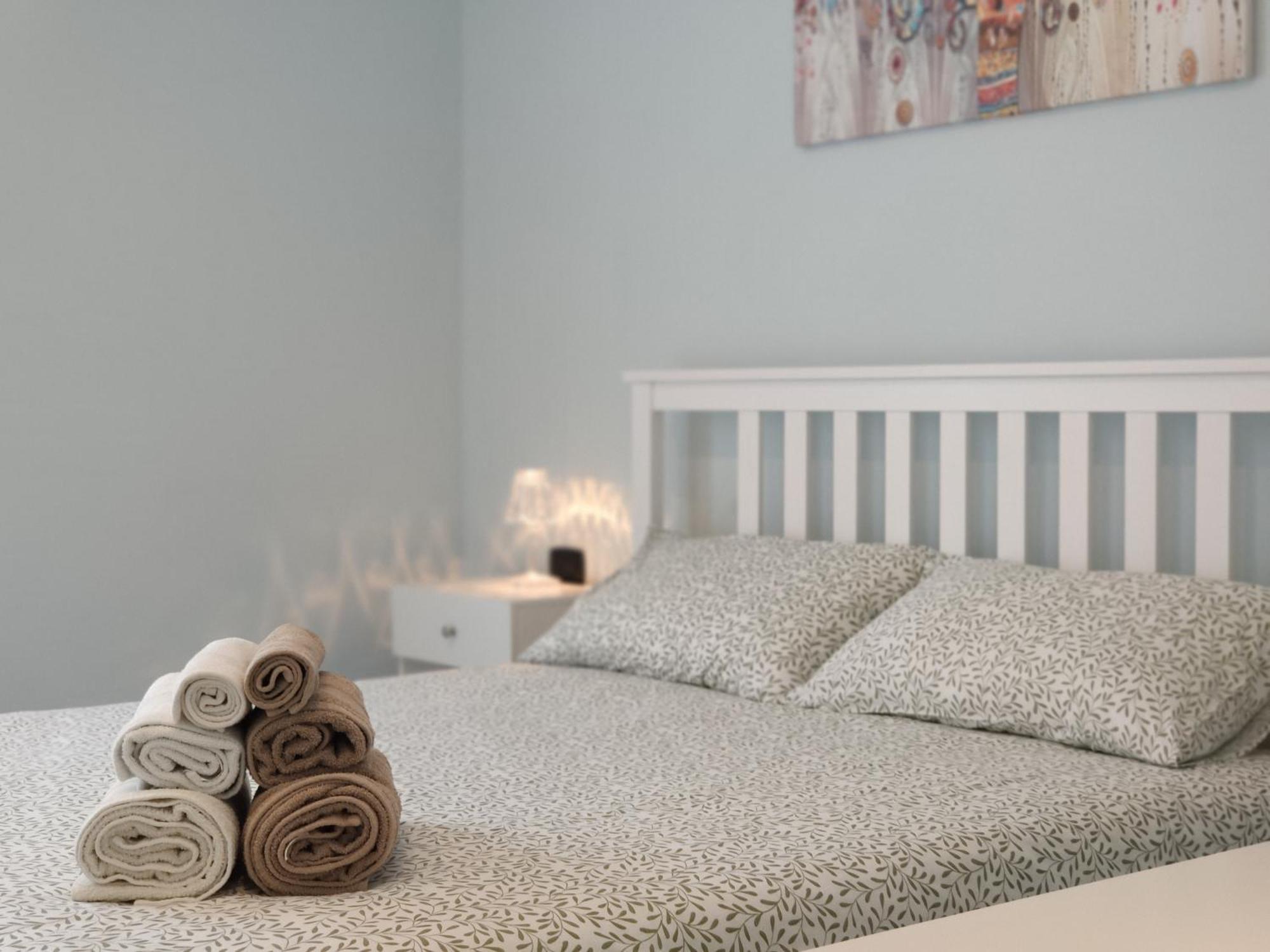 Matthias - - Modern And Cozy Flat, Close To The Metro - 10min From Station Milano