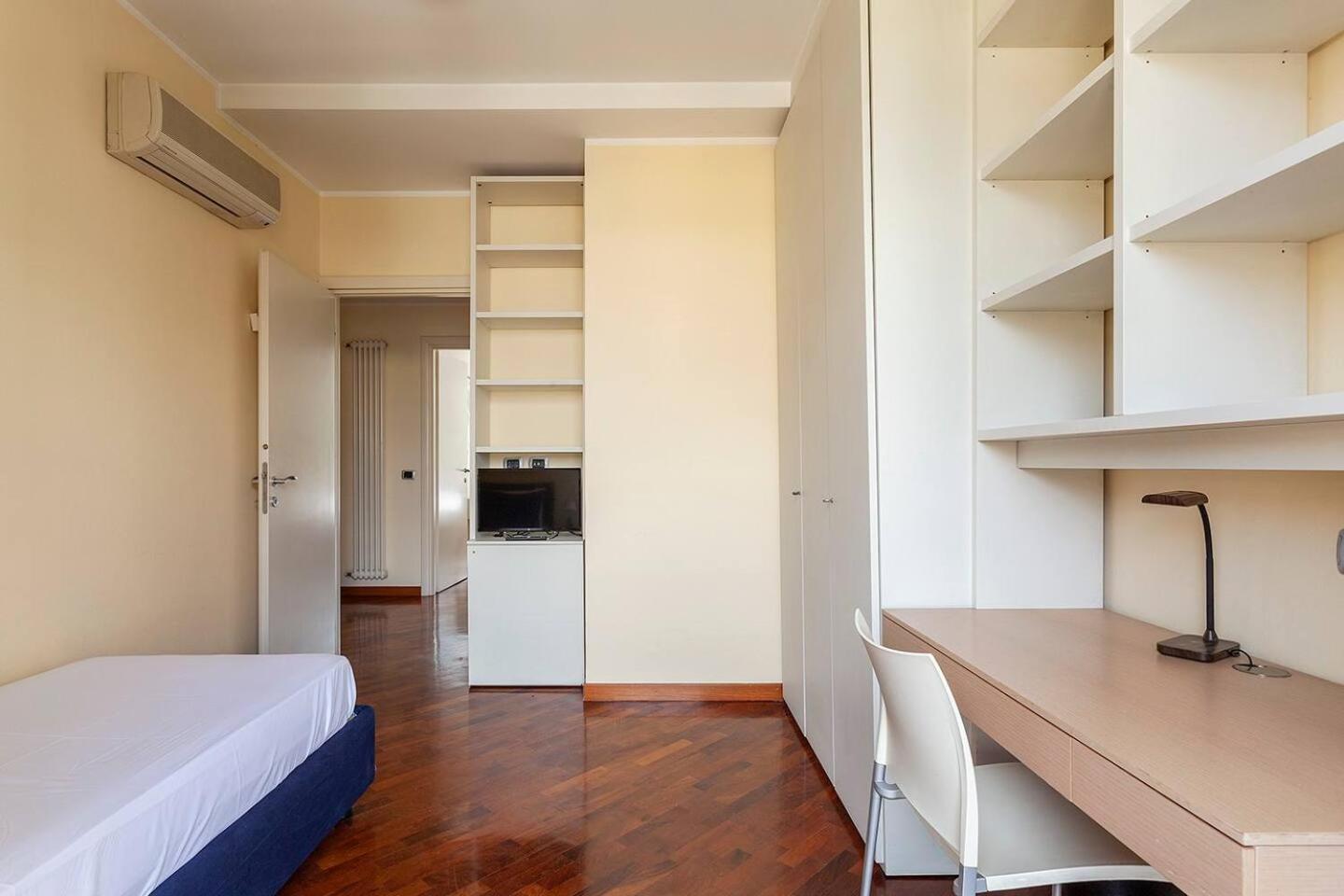 Apartment Bellezza14 - Porta Romana / Bocconi Milan
