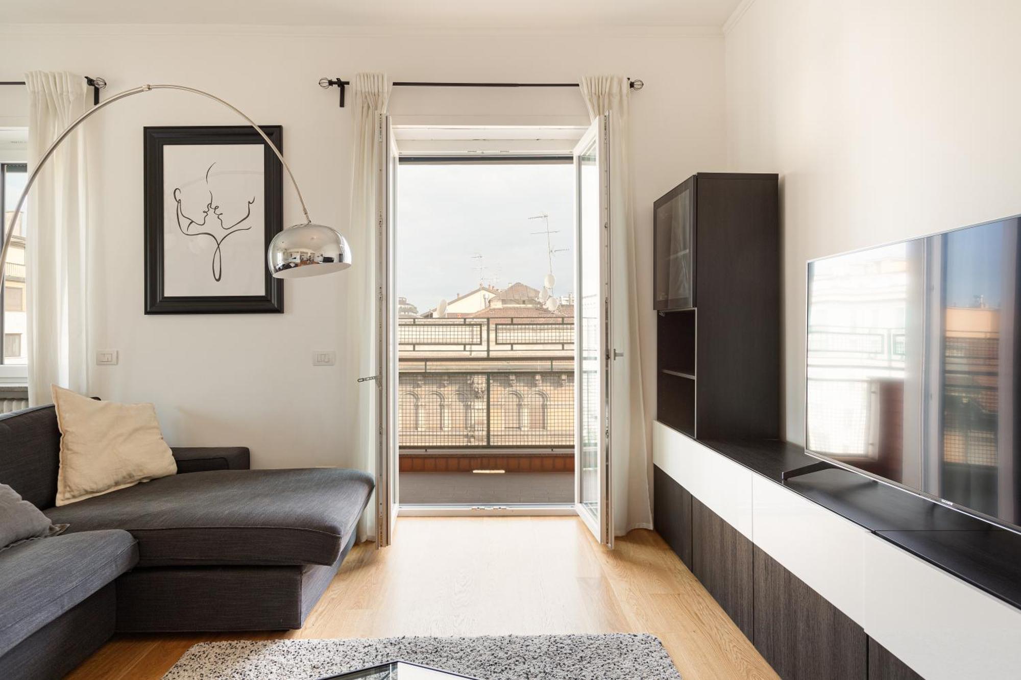 Apartment Bright