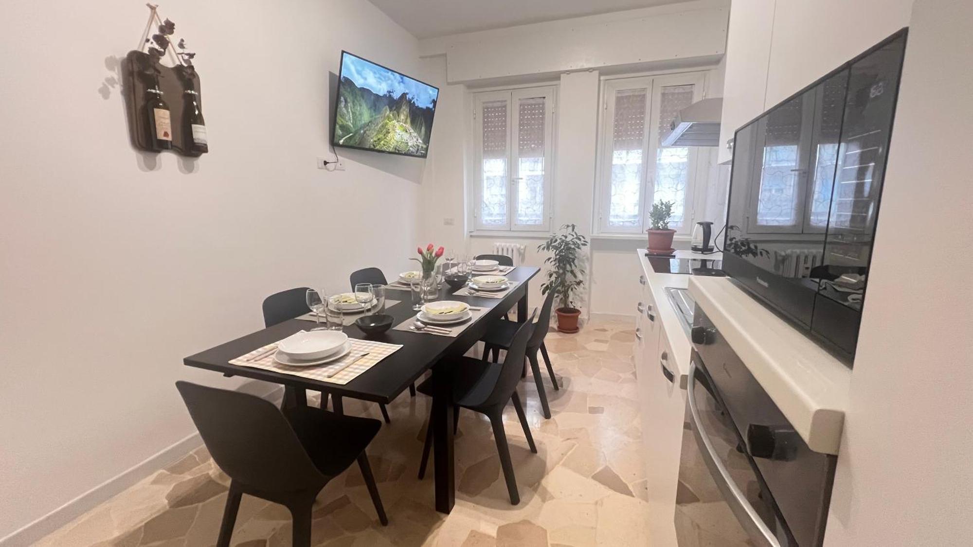 New And Elegant On The Navigli Netflix E * Milano