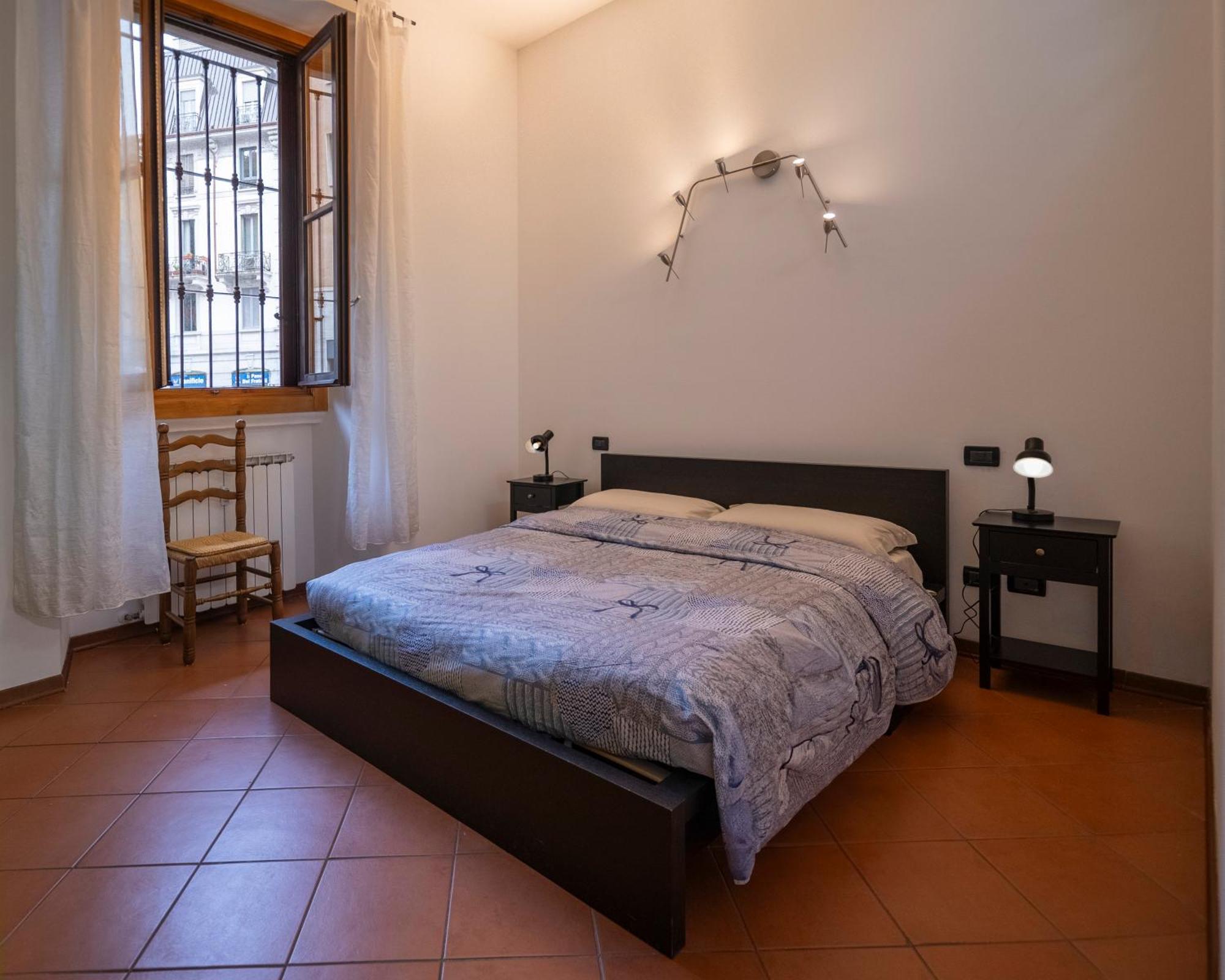 Leilighet Ugo Bassi 23 Milano