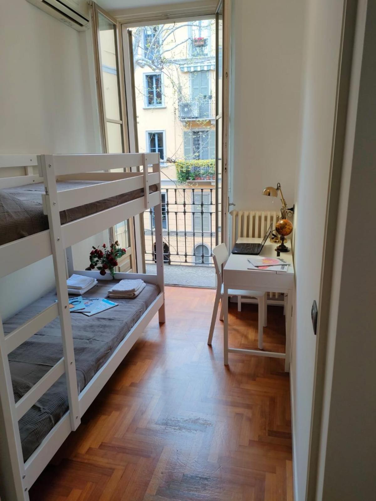 Esclusive & Elegant Loft, Duomo 10 Minutes Leilighet Milano