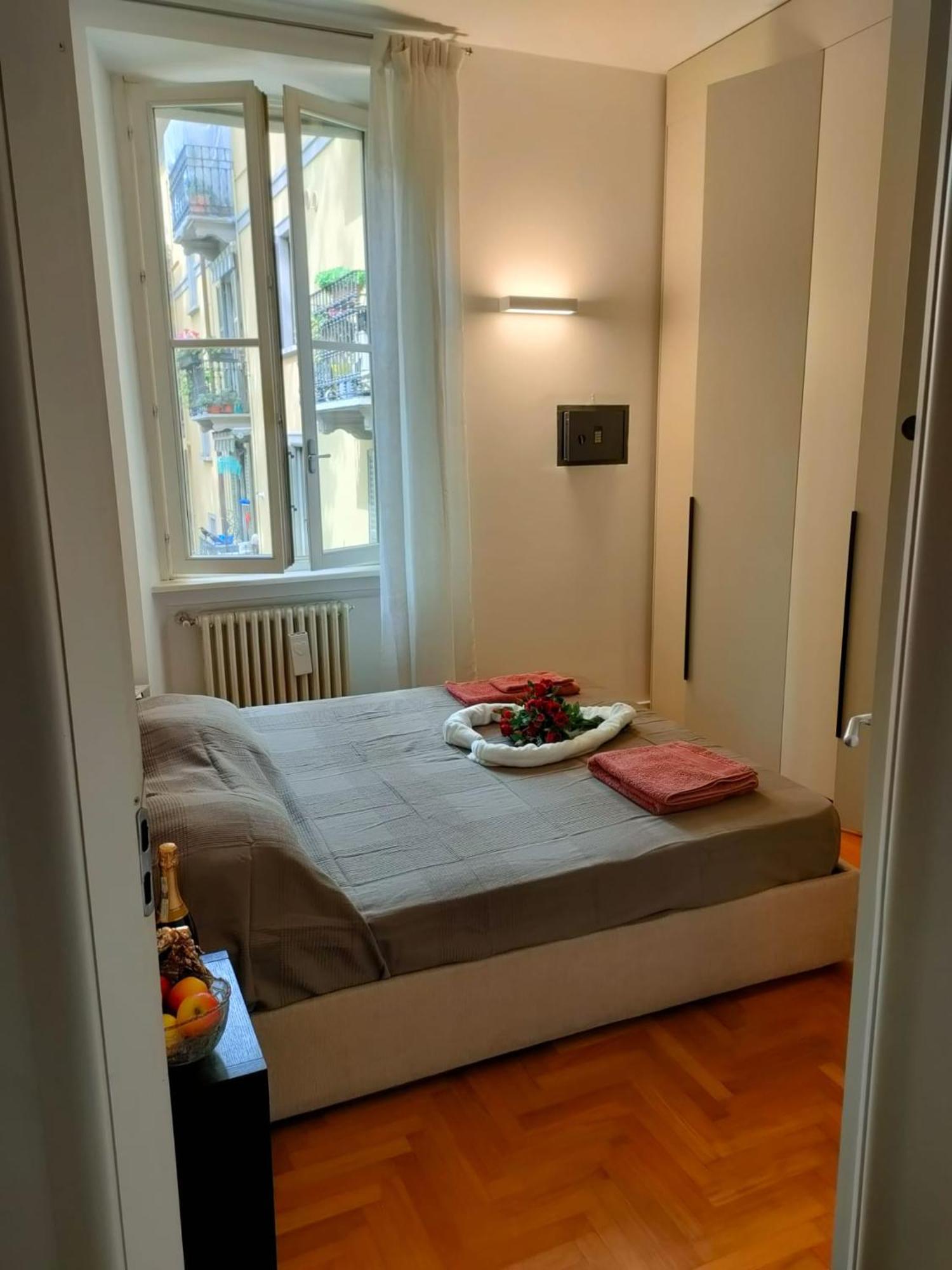 Esclusive & Elegant Loft, Duomo 10 Minutes * Milano