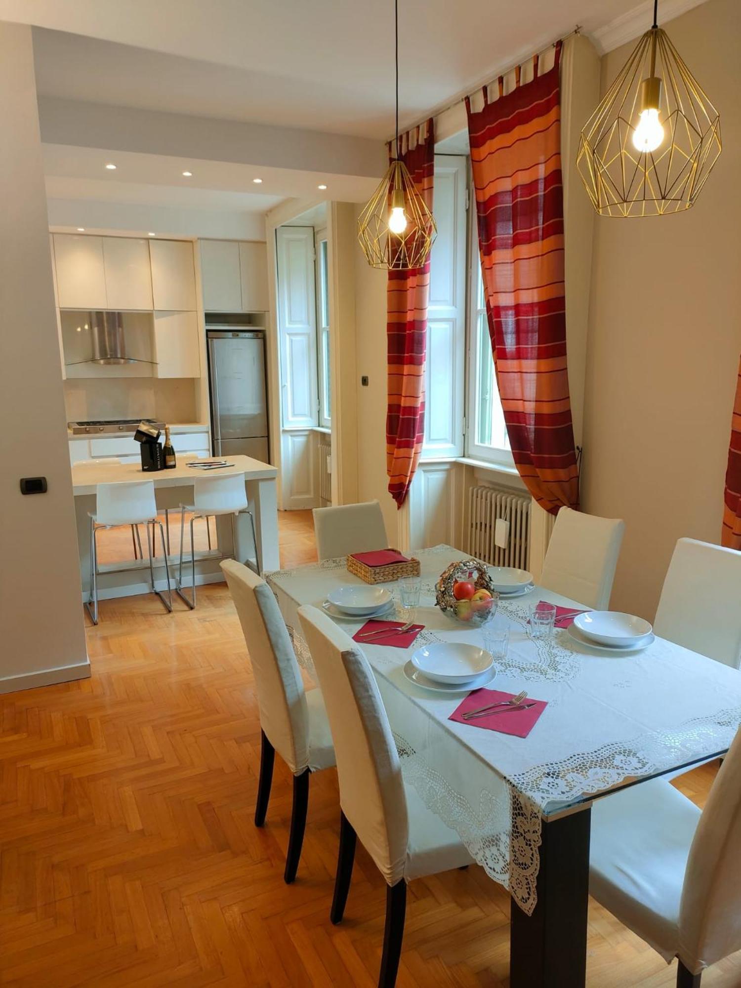 Esclusive & Elegant Loft, Duomo 10 Minutes * Milano