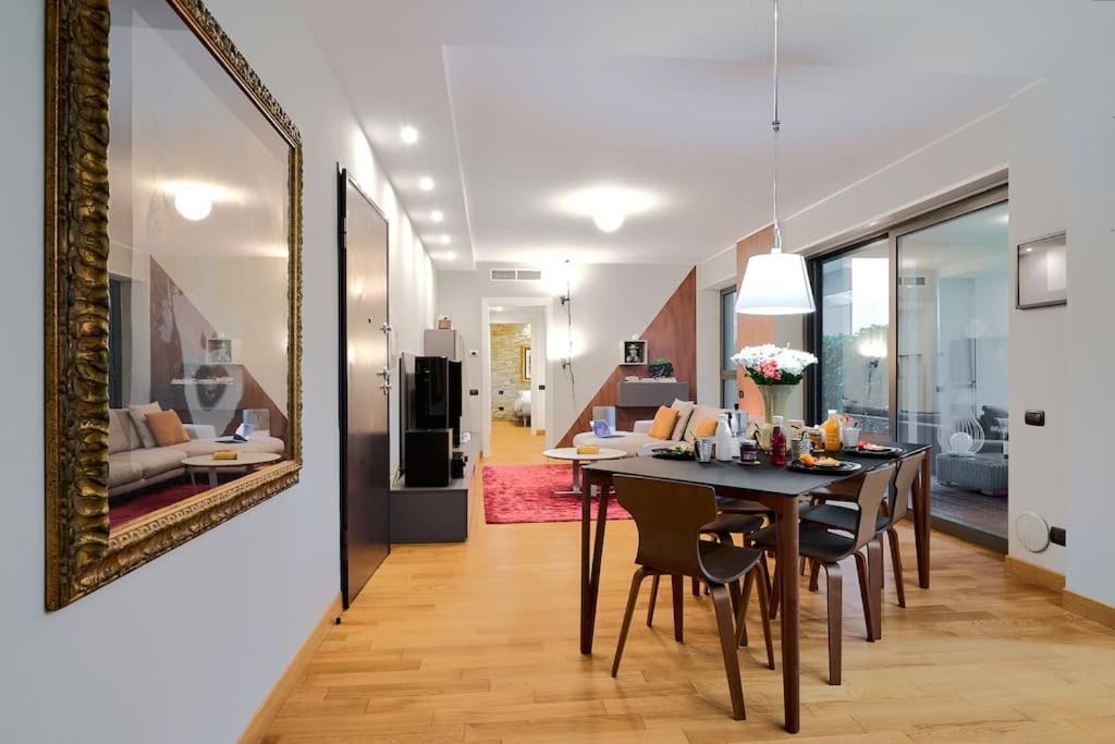 Appartamento Life Suite-hosted By Sweetstay *