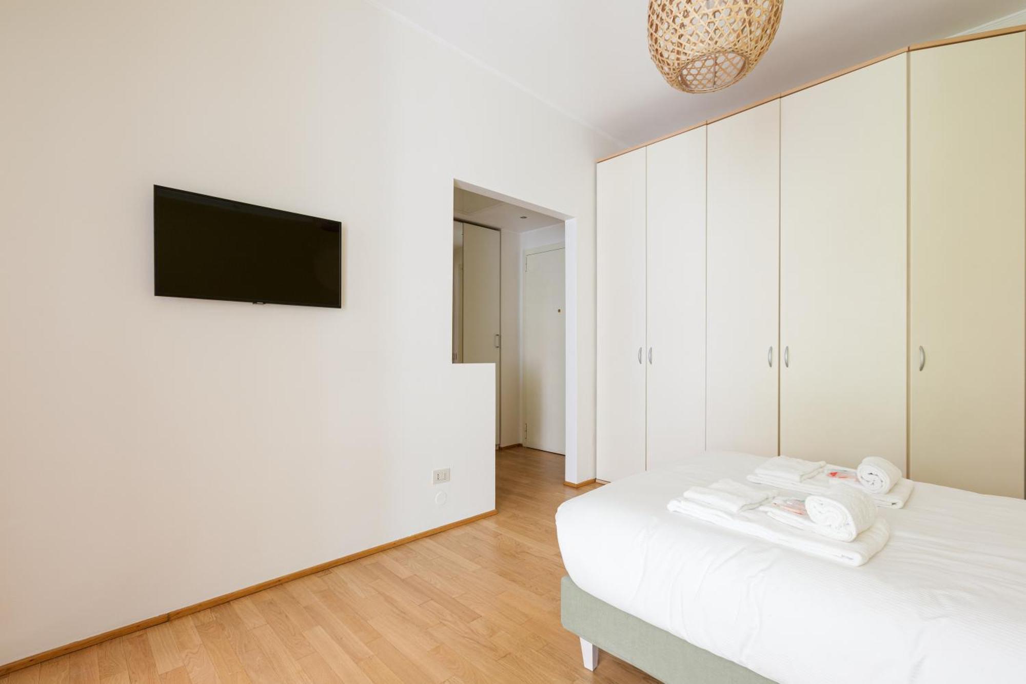 Gerusalemme M5 Yellow With Closed Balcony! Appartamento Milano