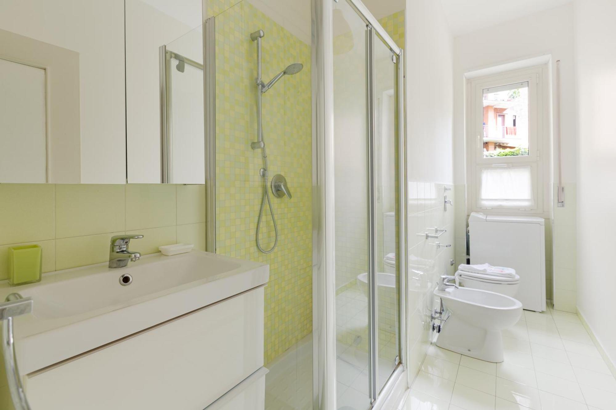 Gerusalemme M5 Yellow With Closed Balcony! Appartamento Milano