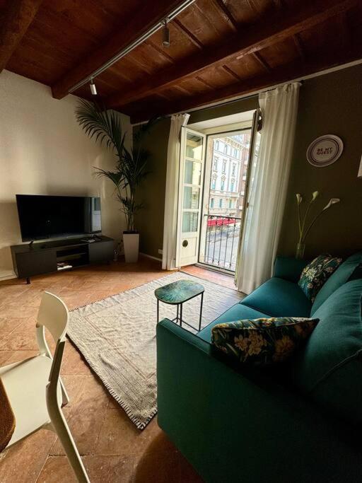 Splendido Bilocale In Via Madonnina, Zona Brera Appartement