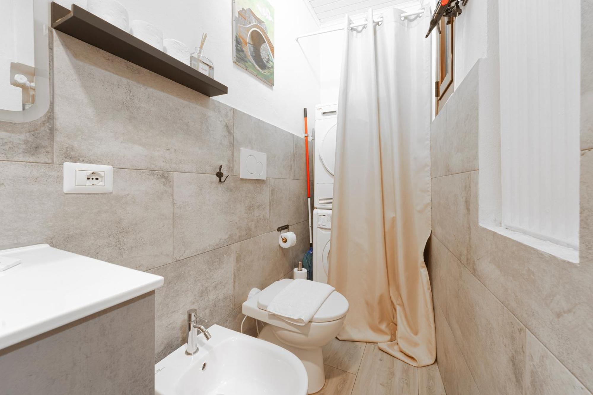 Art Design - Center Milano