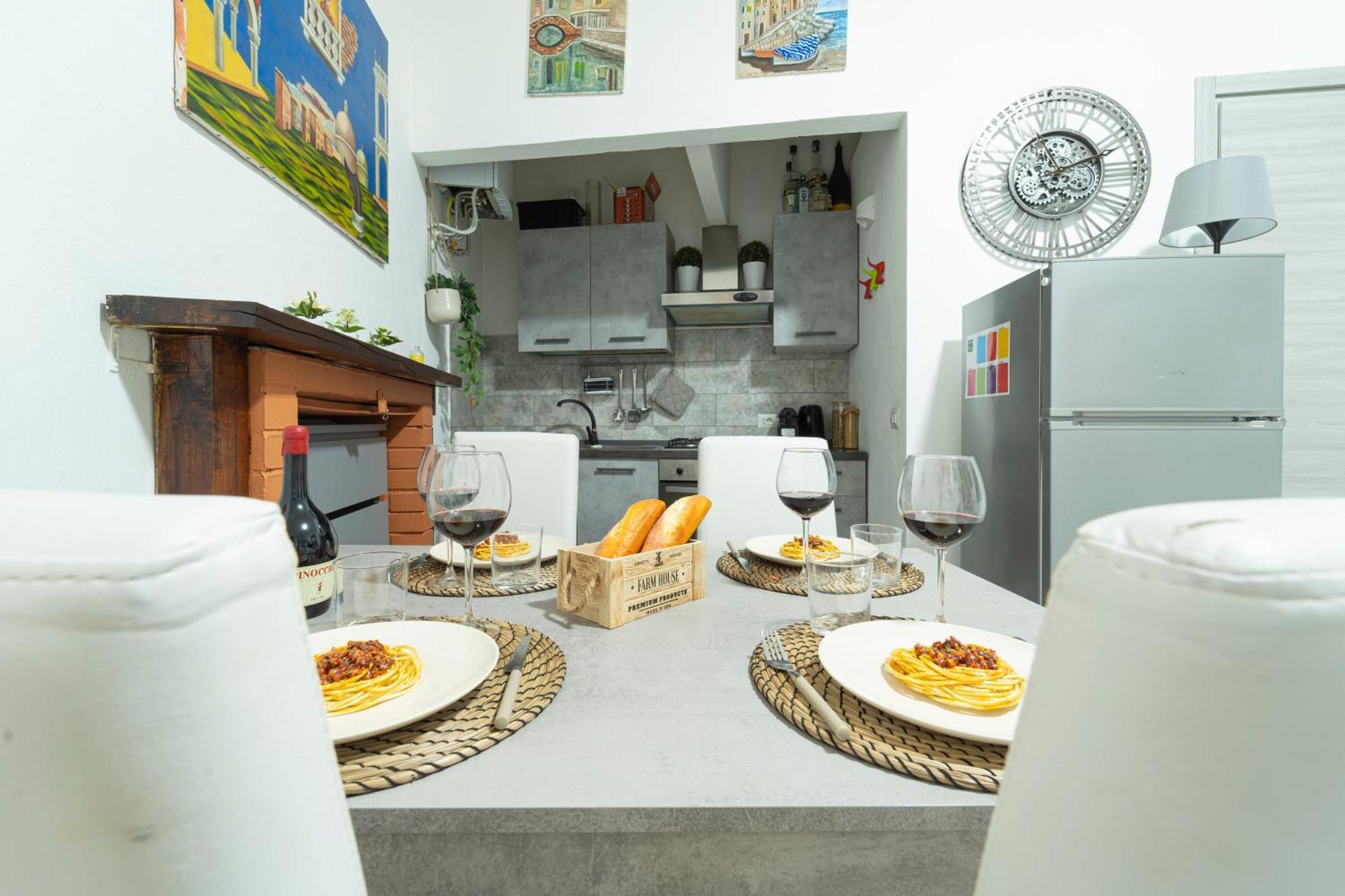 Art Design - Center