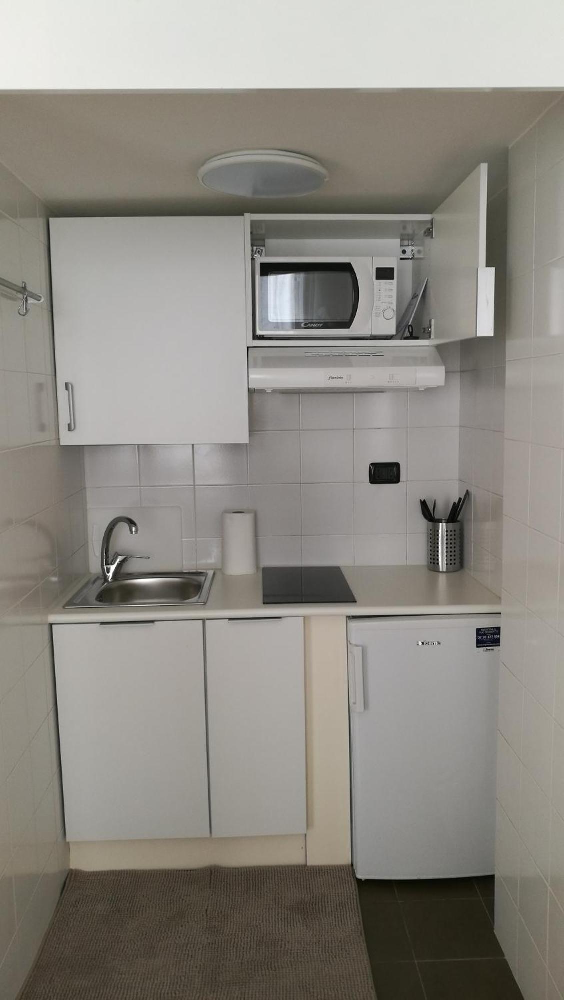 Monolocale Zona Loreto Mm1 Pasteur P1 Appartamento *