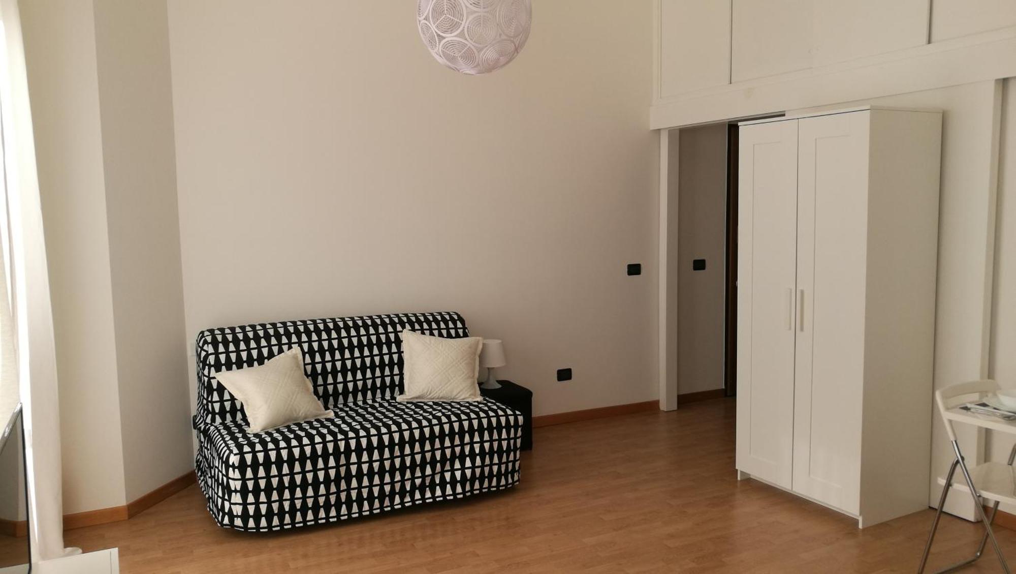 Monolocale Zona Loreto Mm1 Pasteur P1 Milano