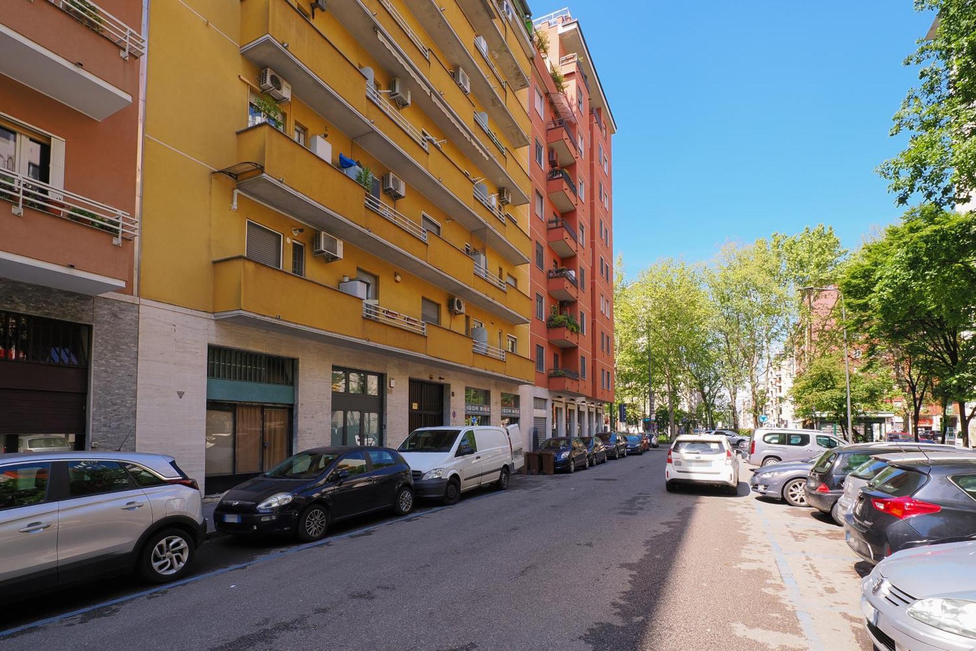 Mila Venosa Milan