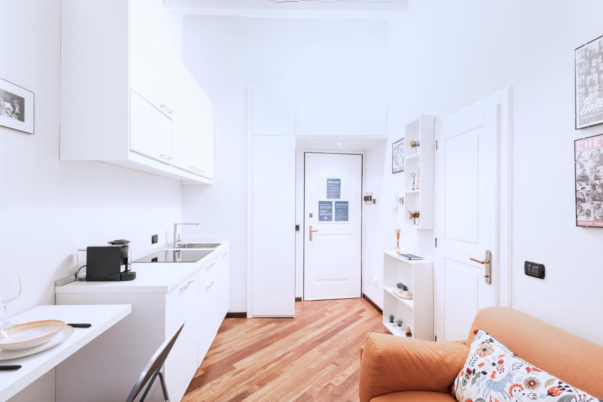 Easylife - Delizioso Monolocale In Brera/duomo Appartement *