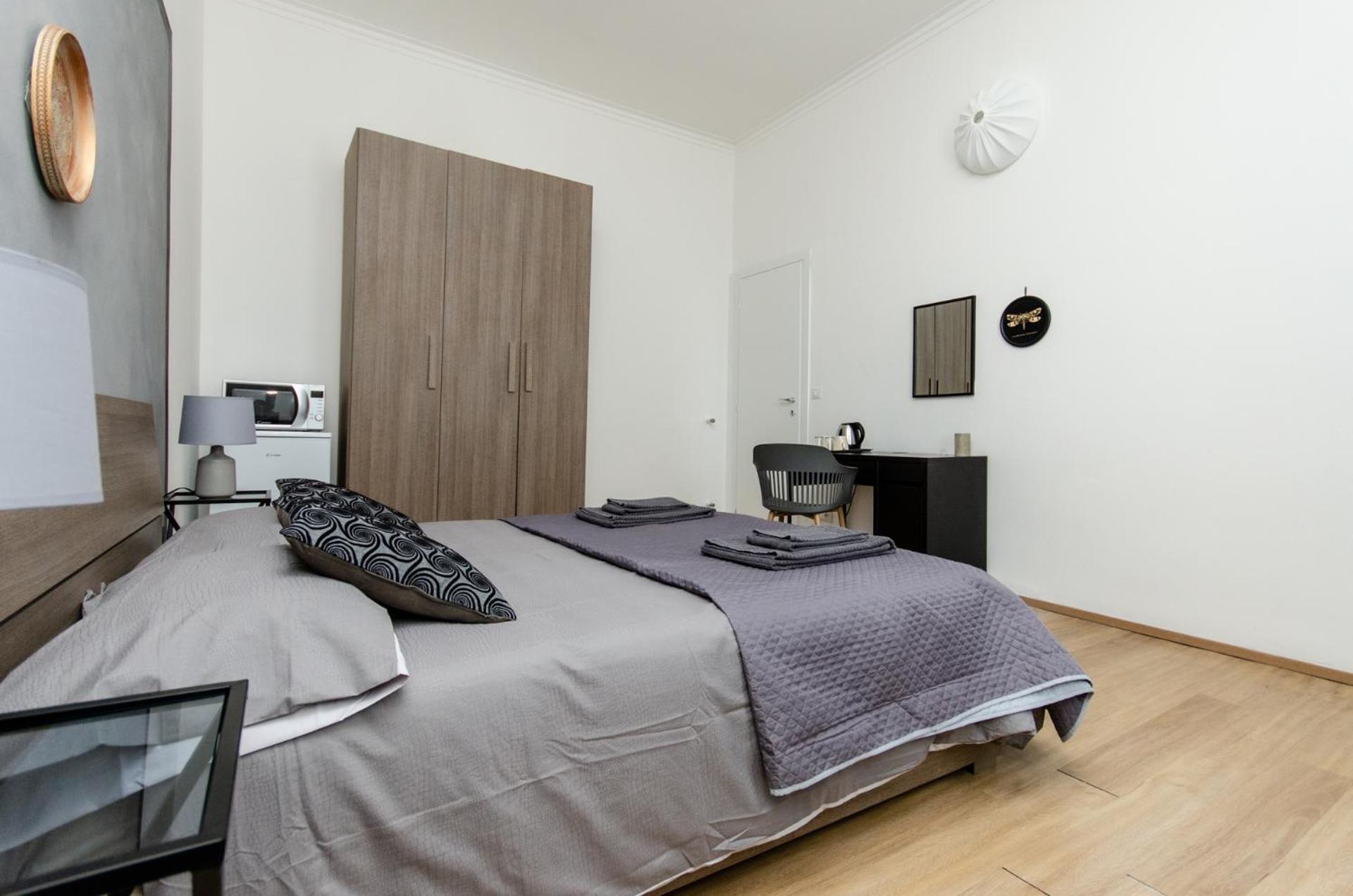 Apartment Grey Milan