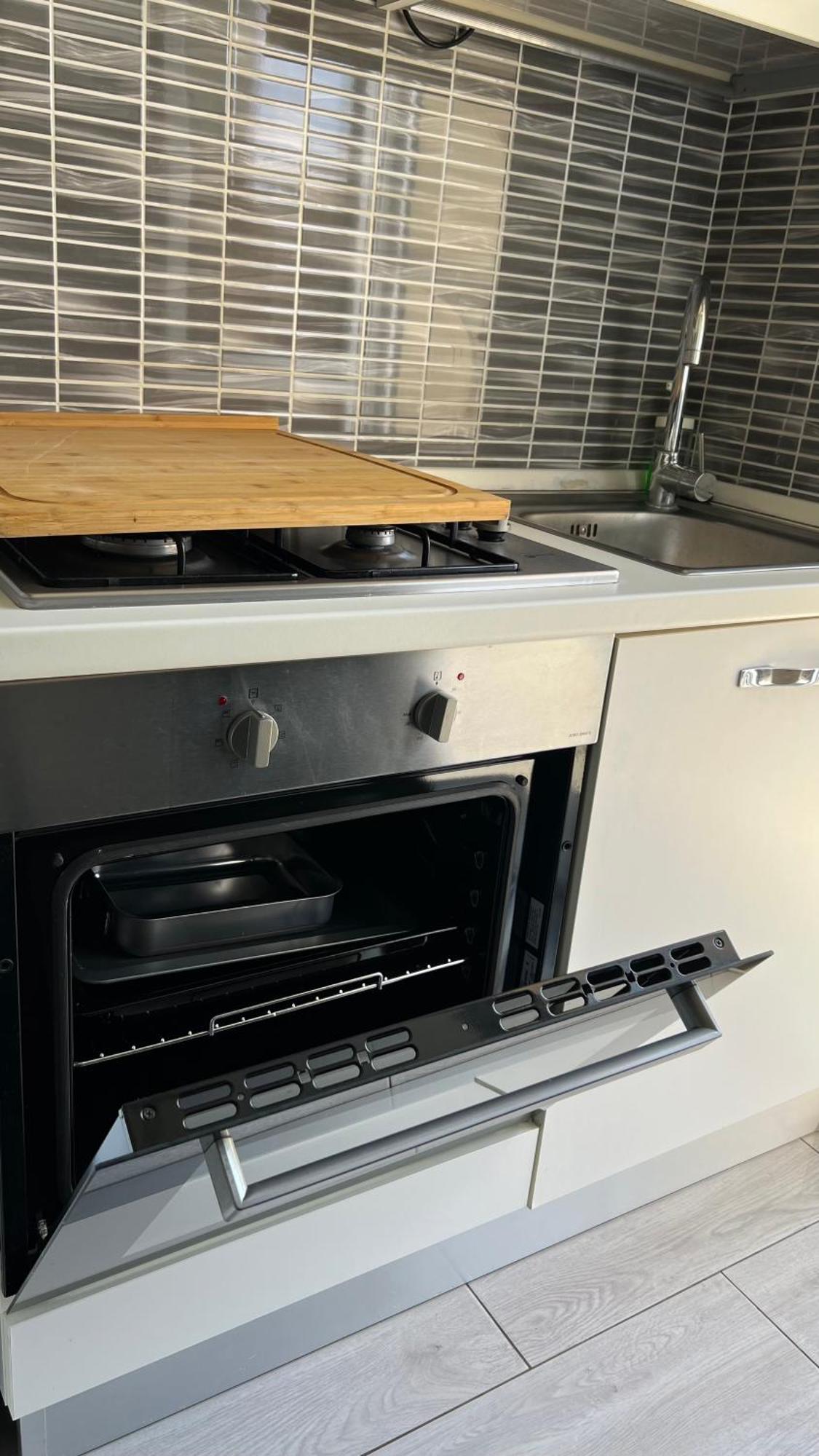 Rafael - 10 Min From Linate Airport, Centrale Fs, Ospedale San Raffaele Leilighet *