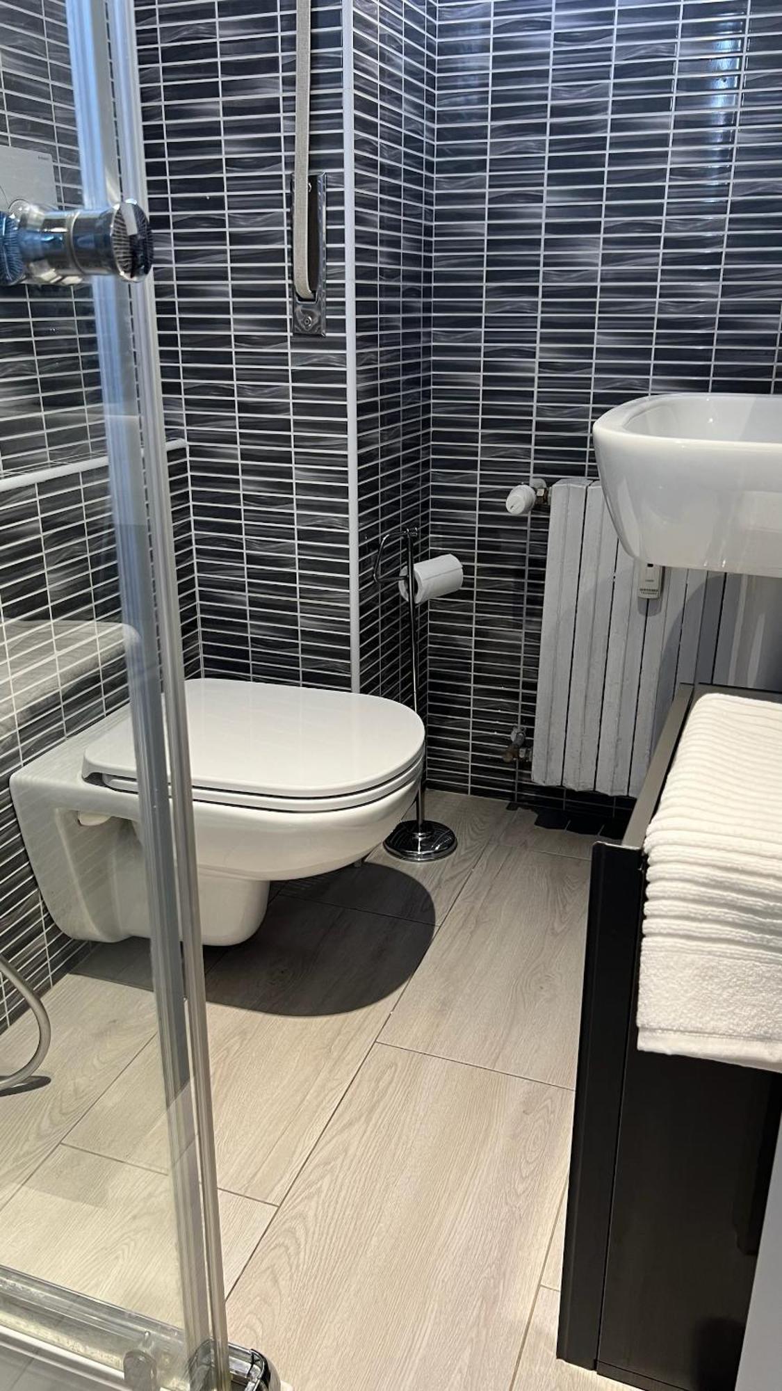 Rafael - 10 Min From Linate Airport, Centrale Fs, Ospedale San Raffaele