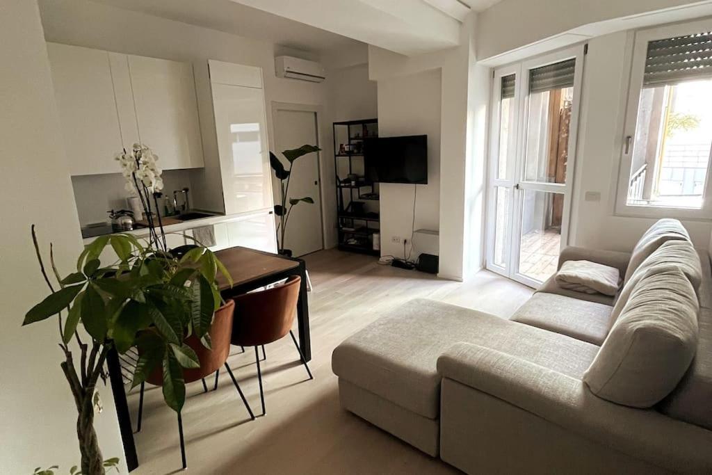 Modern - Walking Distance To Station Leilighet *