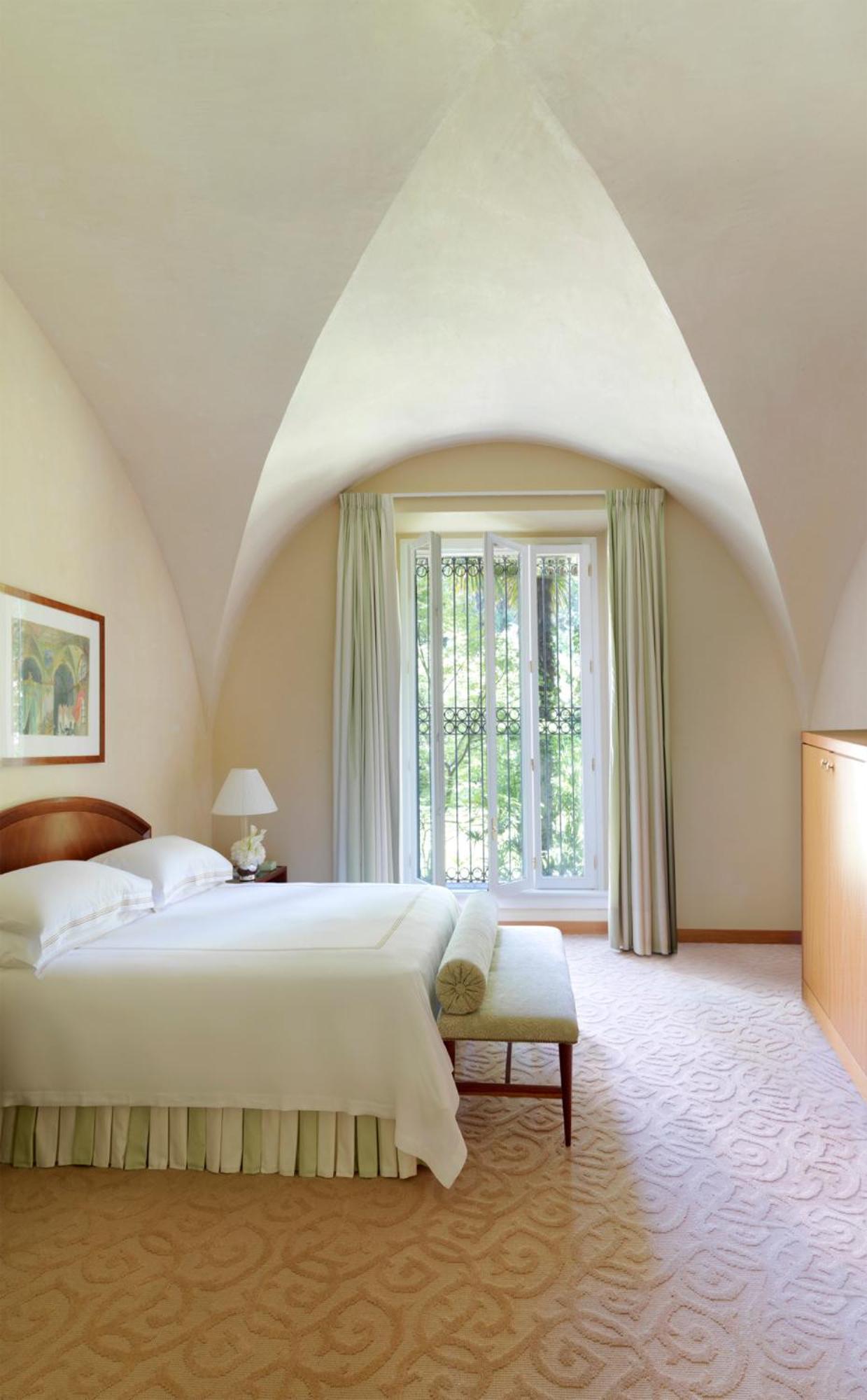 Four Seasons 5* Milano