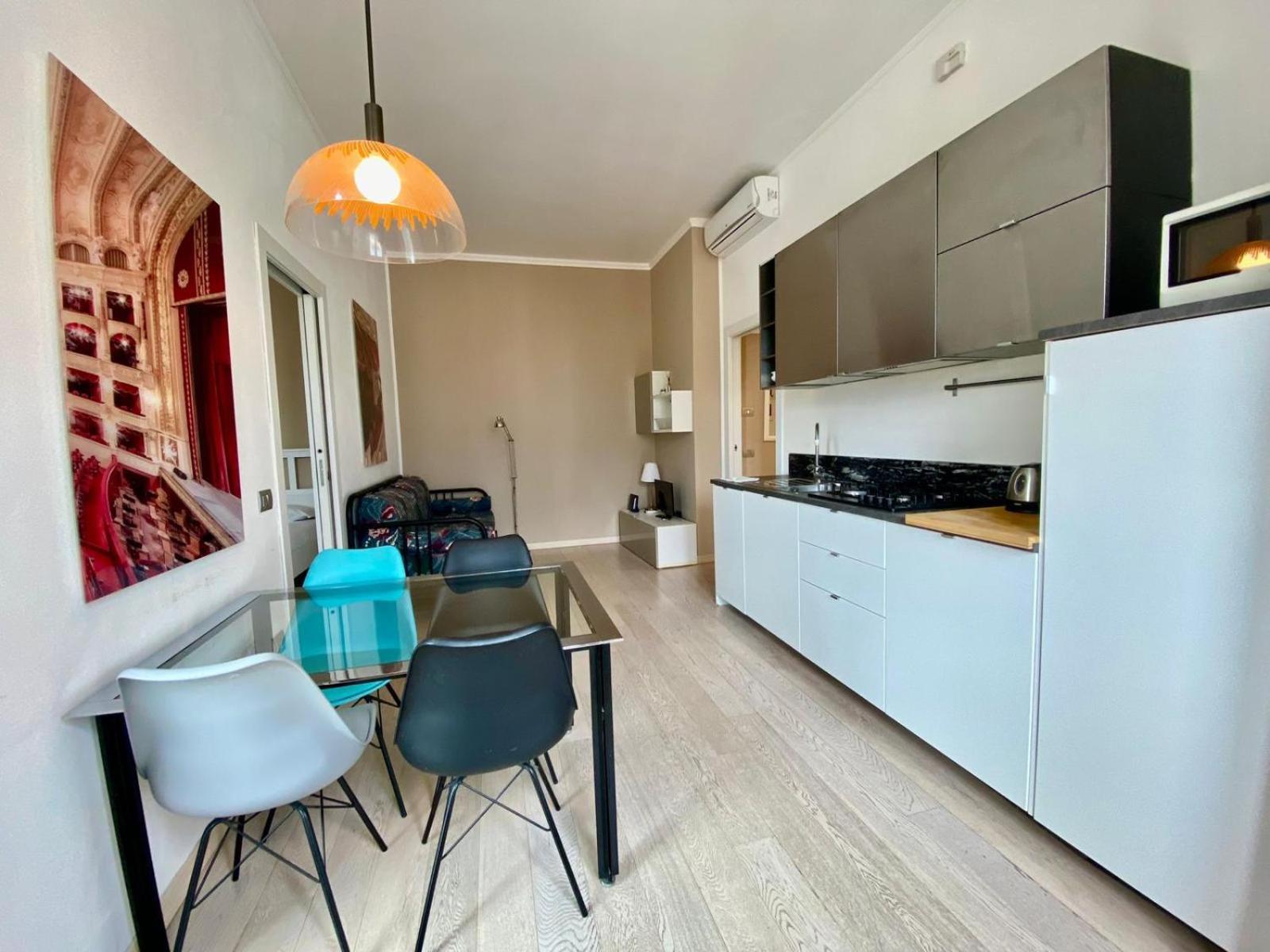 Apartment Piazzale Susa Bright Flat Con Veranda Milan
