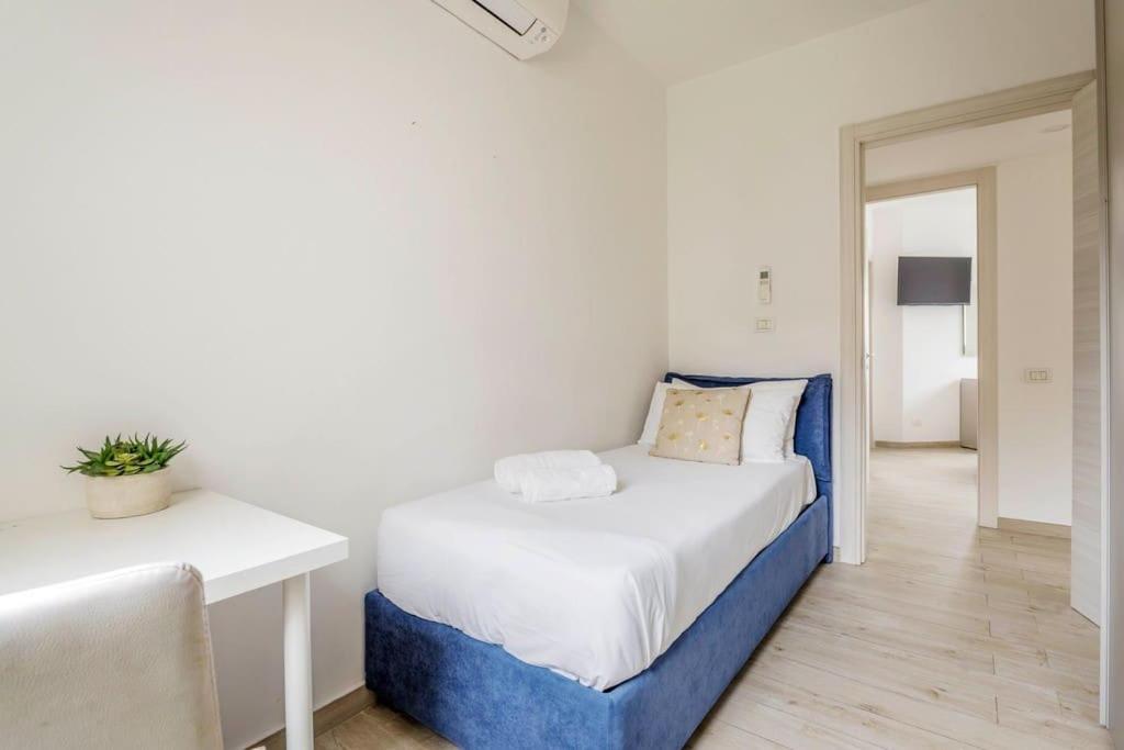 Apartment Brand New 3 Bedrooms In Navigli Area