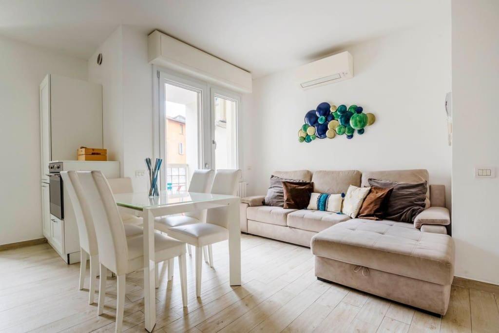 Brand New 3 Bedrooms In Navigli Area Milan