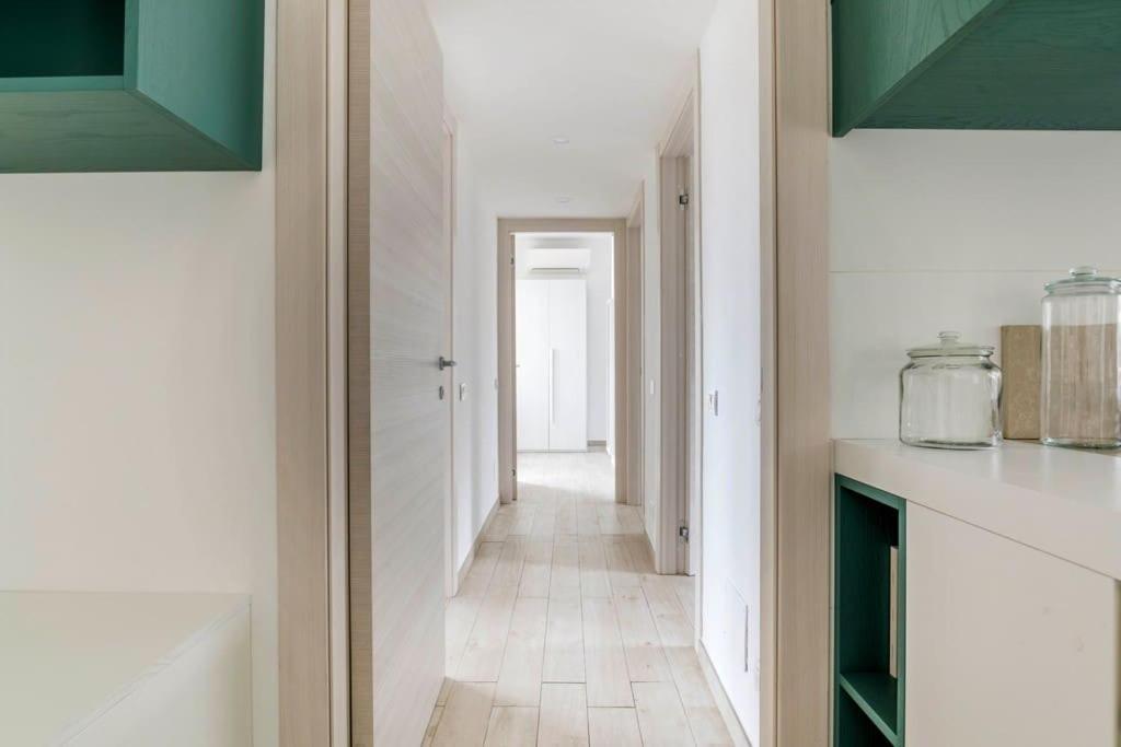 Brand New 3 Bedrooms In Navigli Area Milan