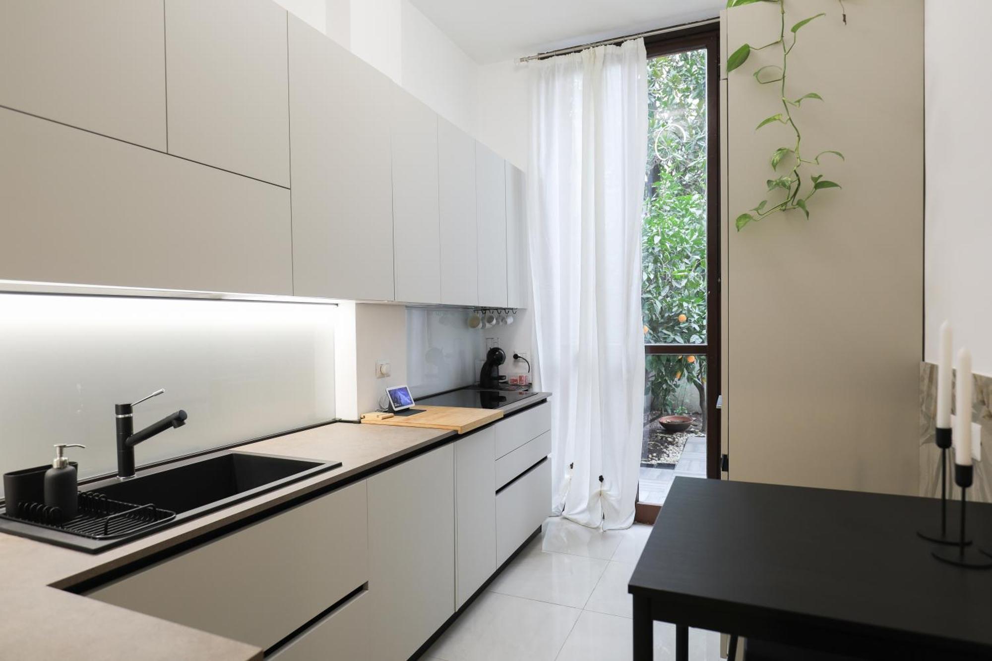 Appartamento Giardino Terrazzo Privato Bilocale Moderno Vicino Metropolitana Comodo Per Niguarda E Centro *