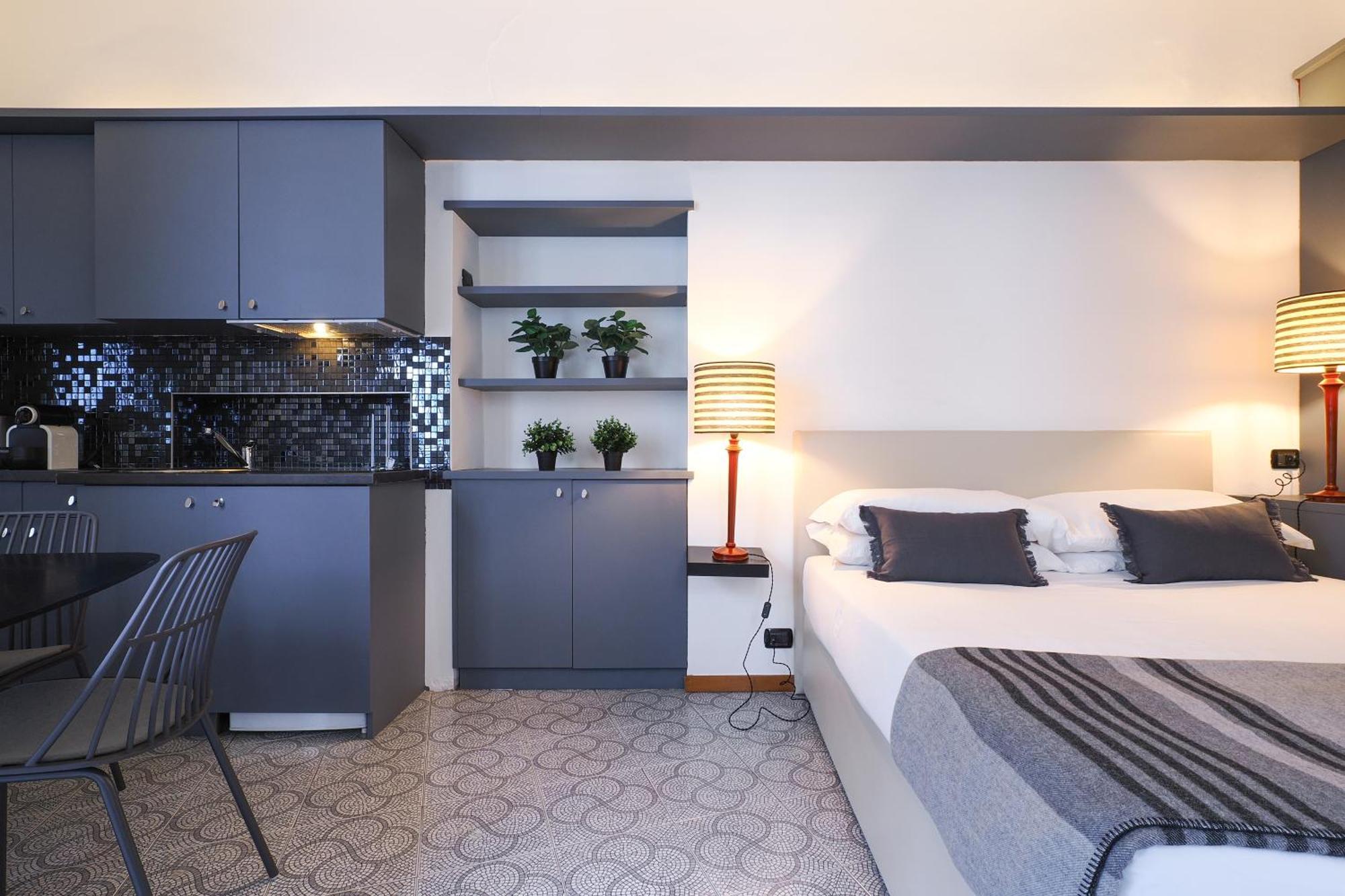 Duomo Terrace Apartment Milan