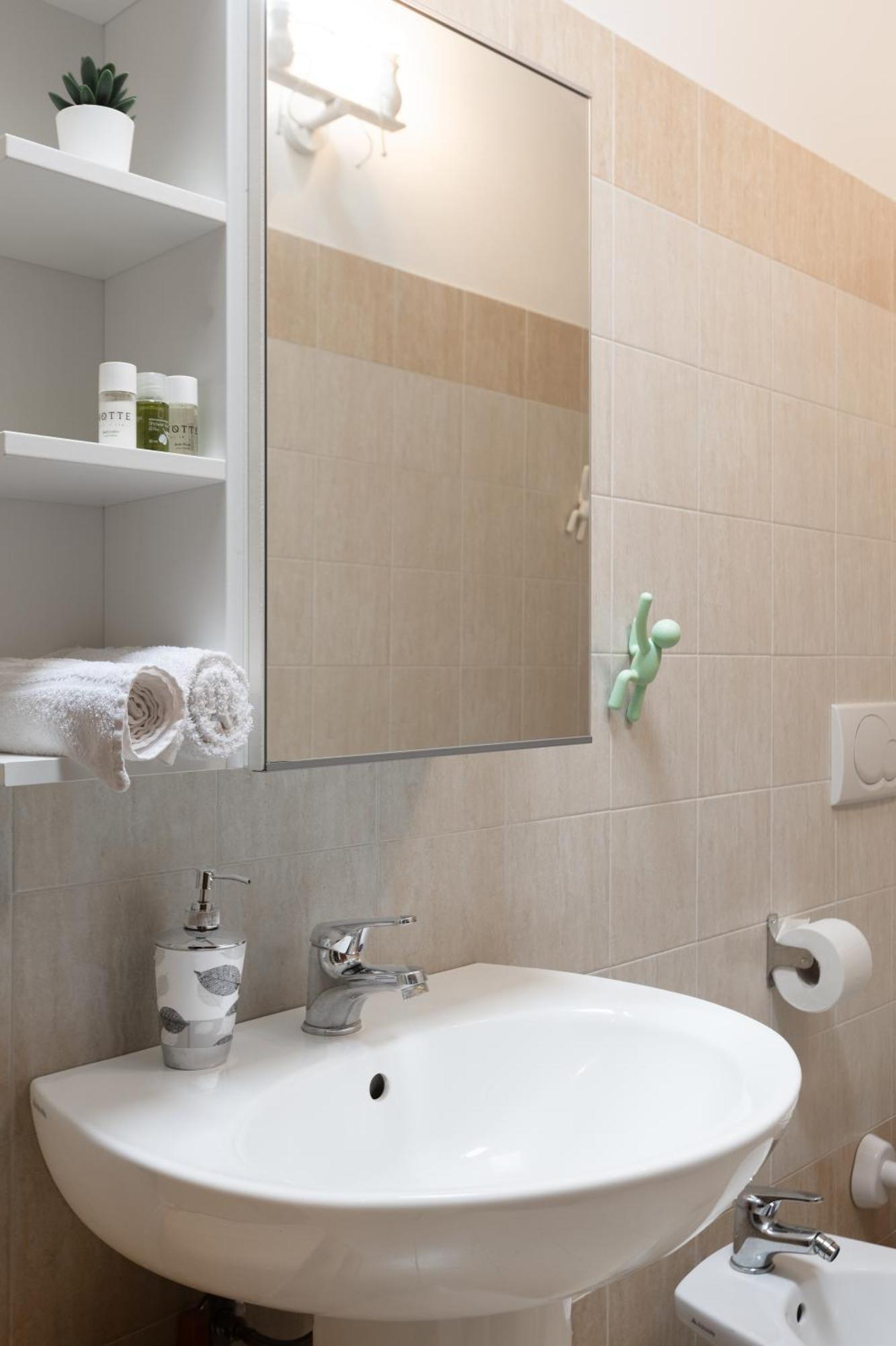 - Martesana Easy House