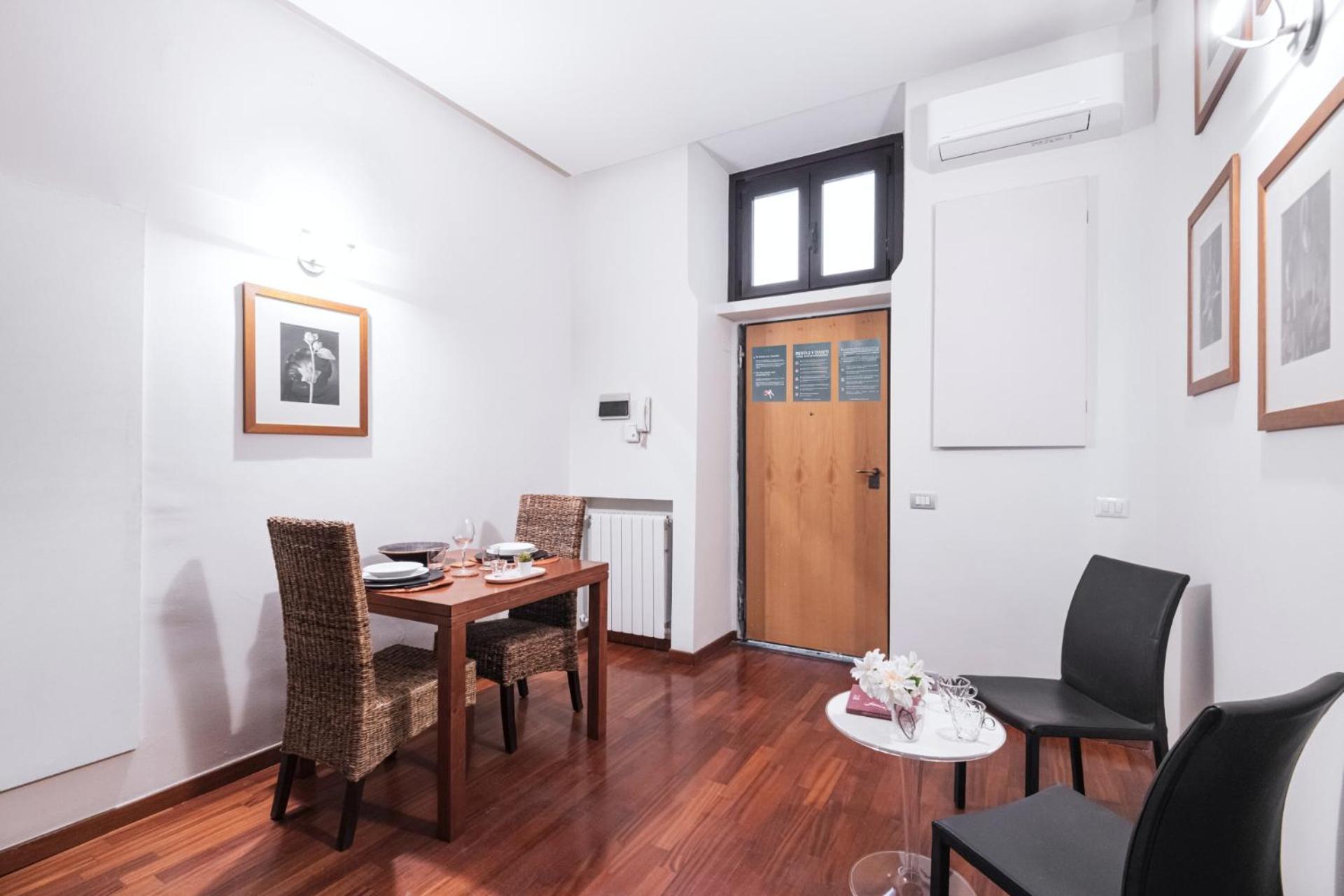 Easylife - Elegante In Moscova Apartment