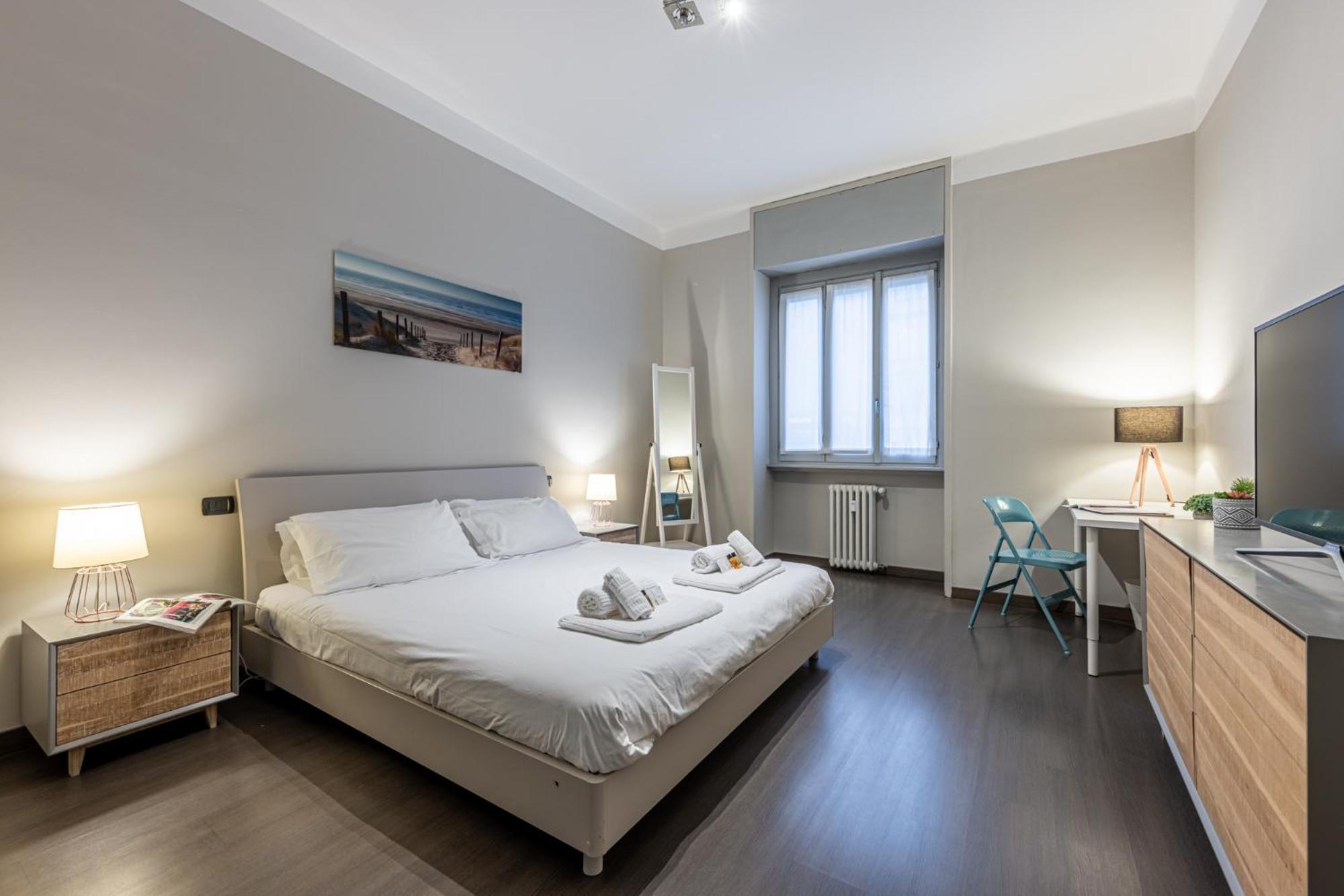 Sant' Ambrogio Flat Apartment Milan