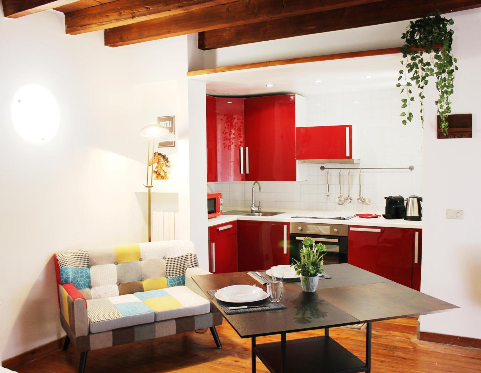 Hbhall Navigli 2 * Milan