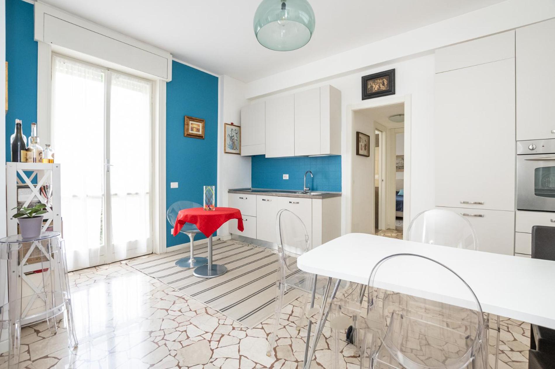 Arco Della Pace Nest - Location *