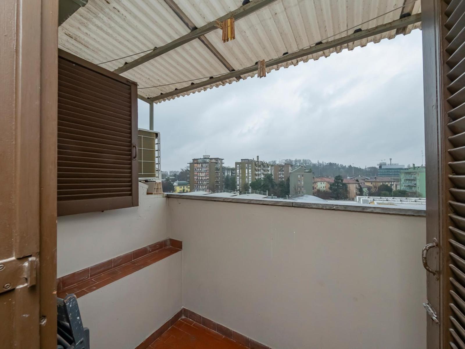 Xenia - Elegant Penthouse In Fiera Area Appartamento