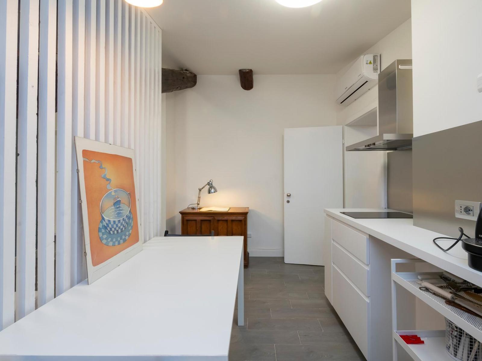 Xenia - Elegant Penthouse In Fiera Area * Milano