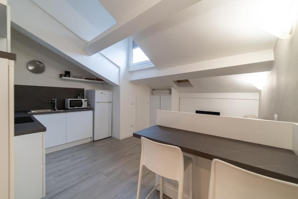 Intrho Flat Porta Romana * Milan