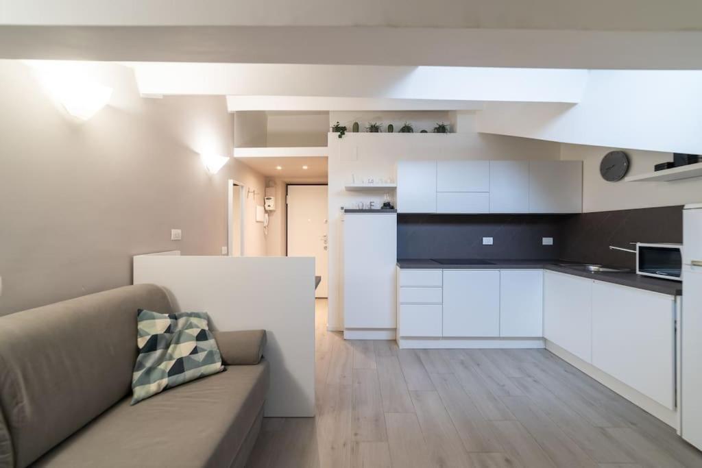 Apartment Intrho Flat Porta Romana *