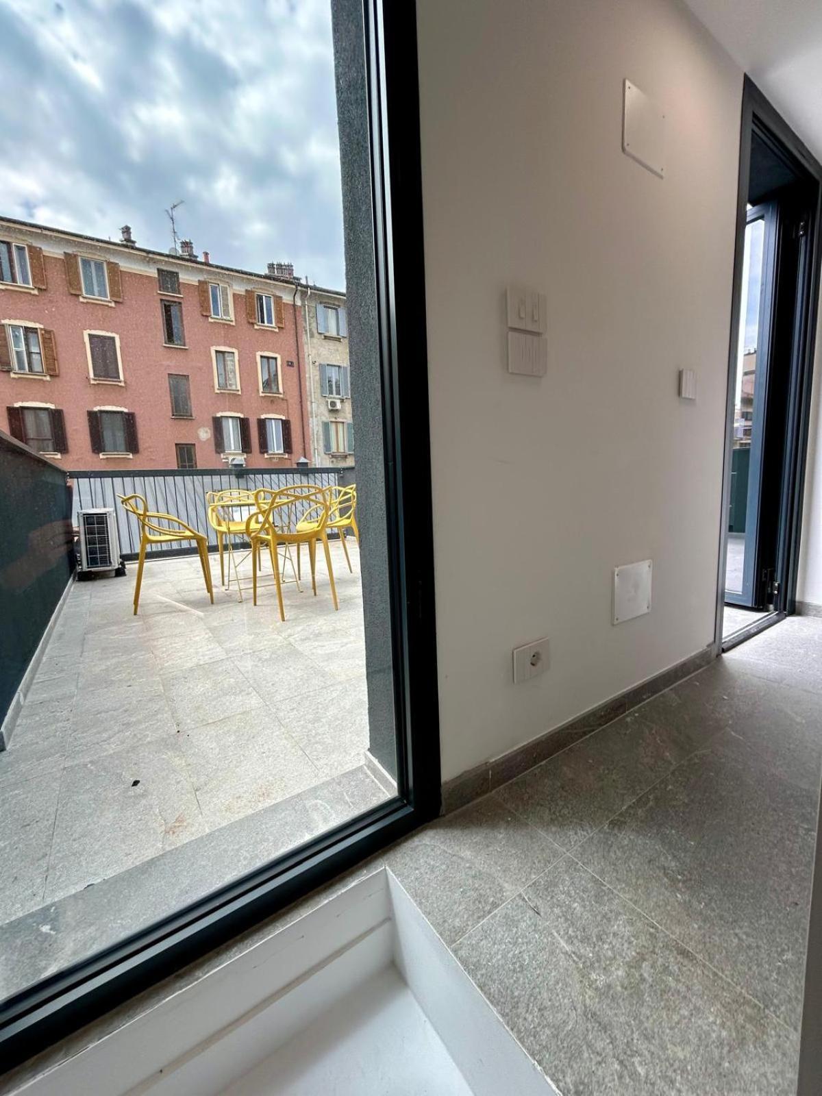 Kibilu Luxury With Terrace, Isola District And Near Garibaldi Station Milan