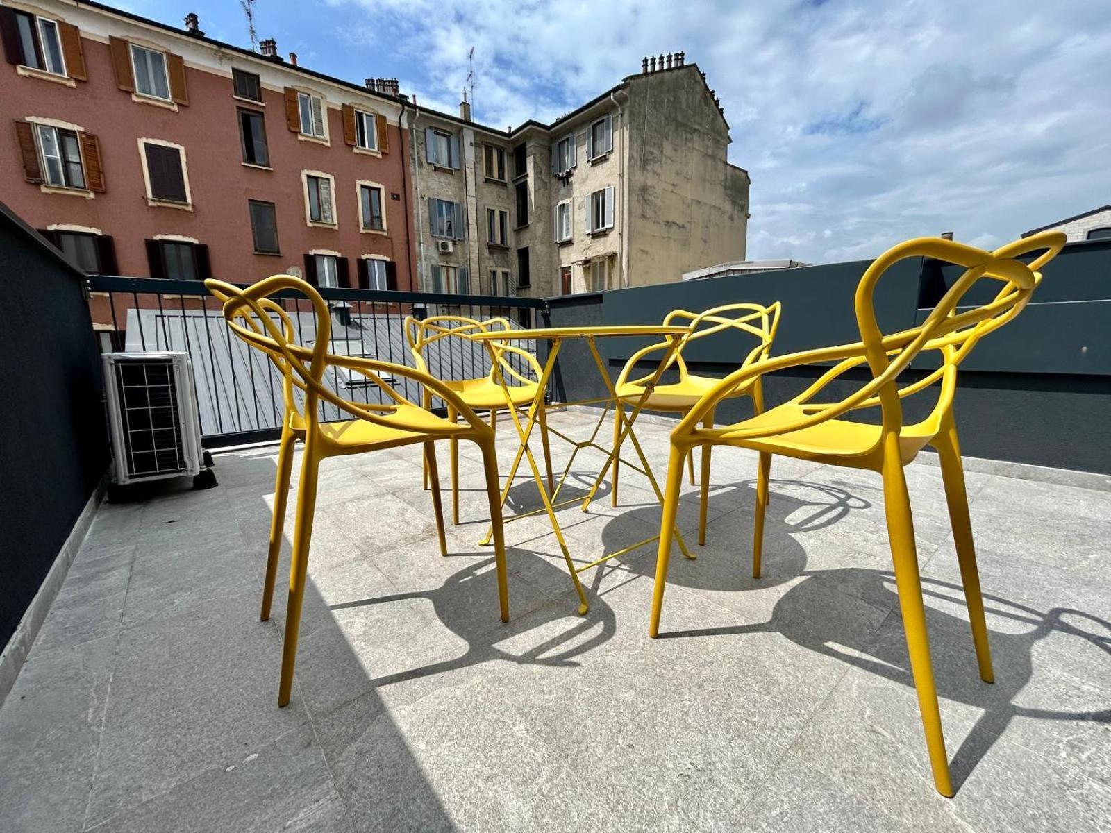 Kibilu Luxury With Terrace, Isola District And Near Garibaldi Station * Milan