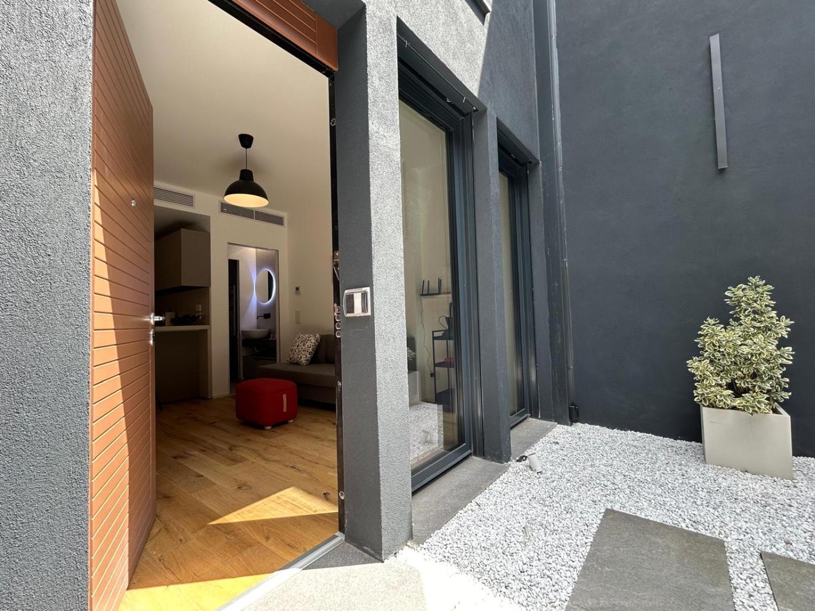 Apartment Kibilu Luxury With Terrace, Isola District And Near Garibaldi Station Milan