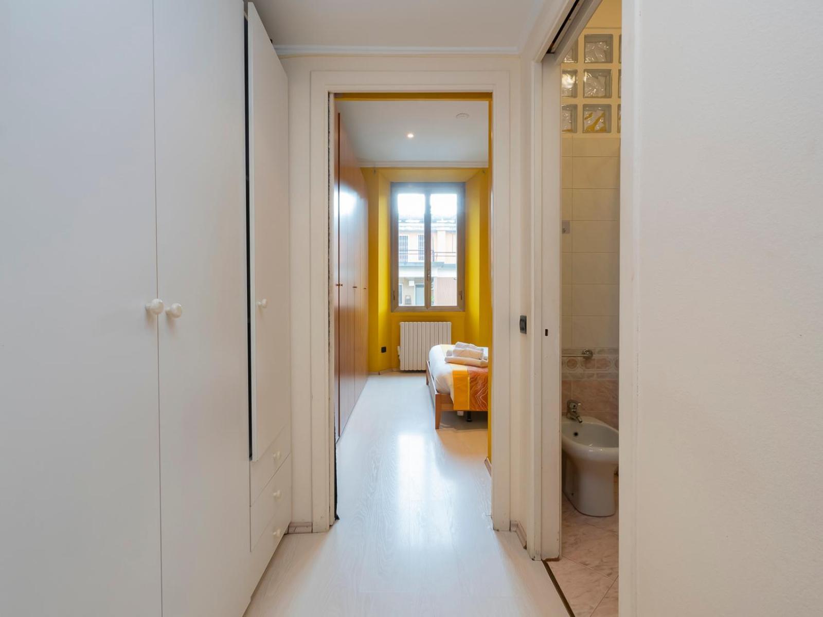 Apartment Xenia - Colorful In Fiera Area *