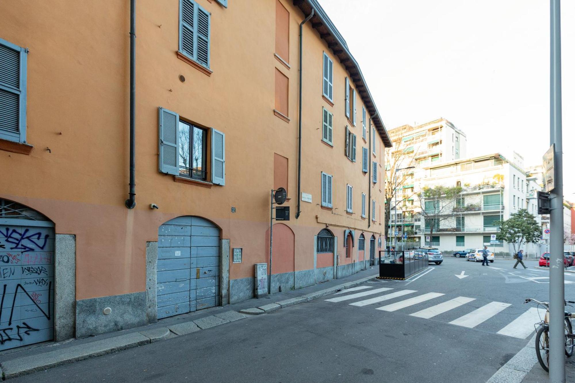 Appartamento Guesthost - Sant'Ambrogio Modern Studio Milano