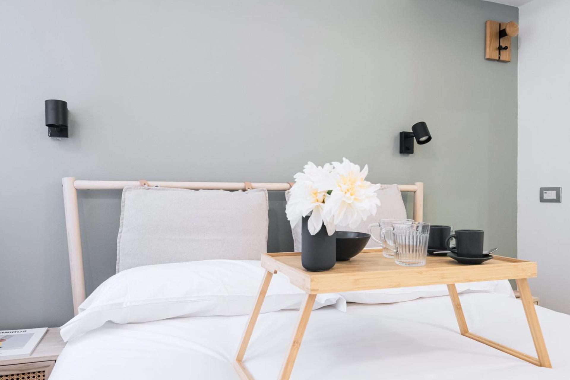 Easylife - Eleganza E Comfort In Loreto Milano