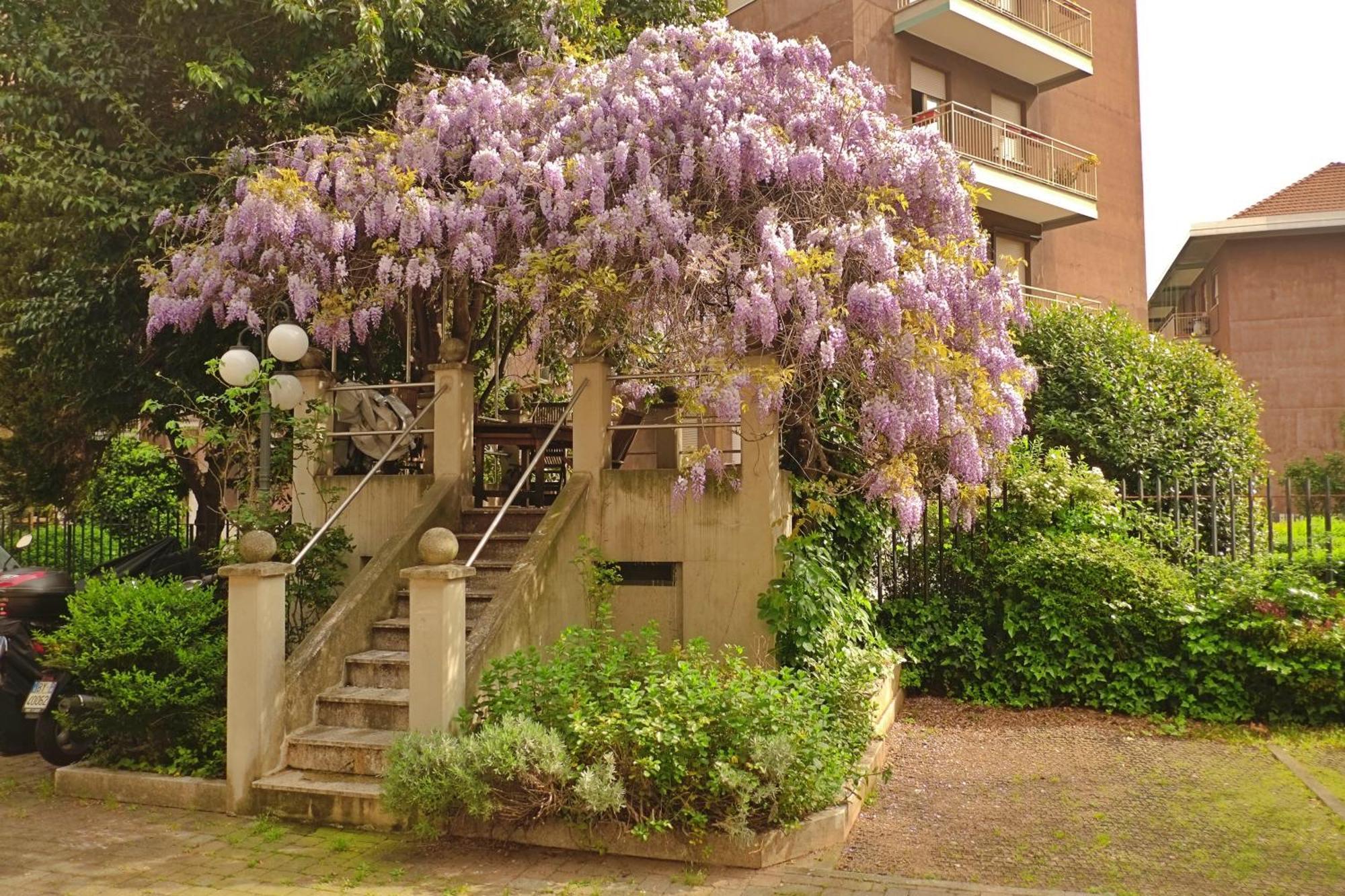 Best Way Rent - Enchanting On Naviglio Martesana Apartment Milan